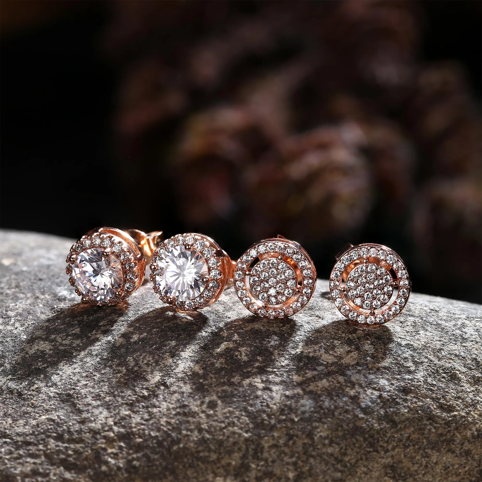 Dochais 2 Paia di Orecchini in Argento 925 Placcato Oro 14K con Zirconi Cubici Rotondi e Quadrati per Donna e Uomo - immagine 4