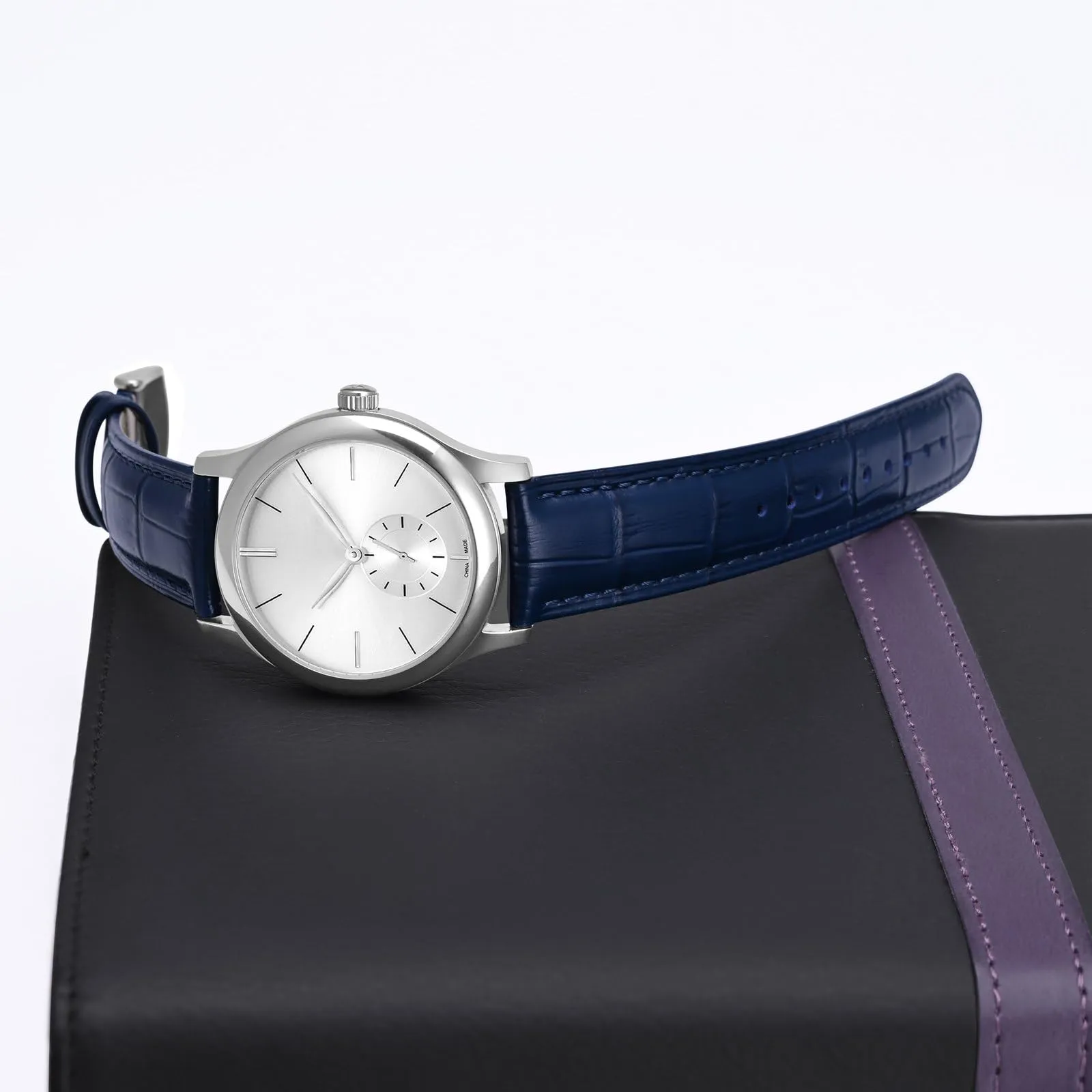BISONSTRAP Cinturino in Pelle Goffrata Alligatore 18mm, Blu con Fibbia Nera - immagine 8