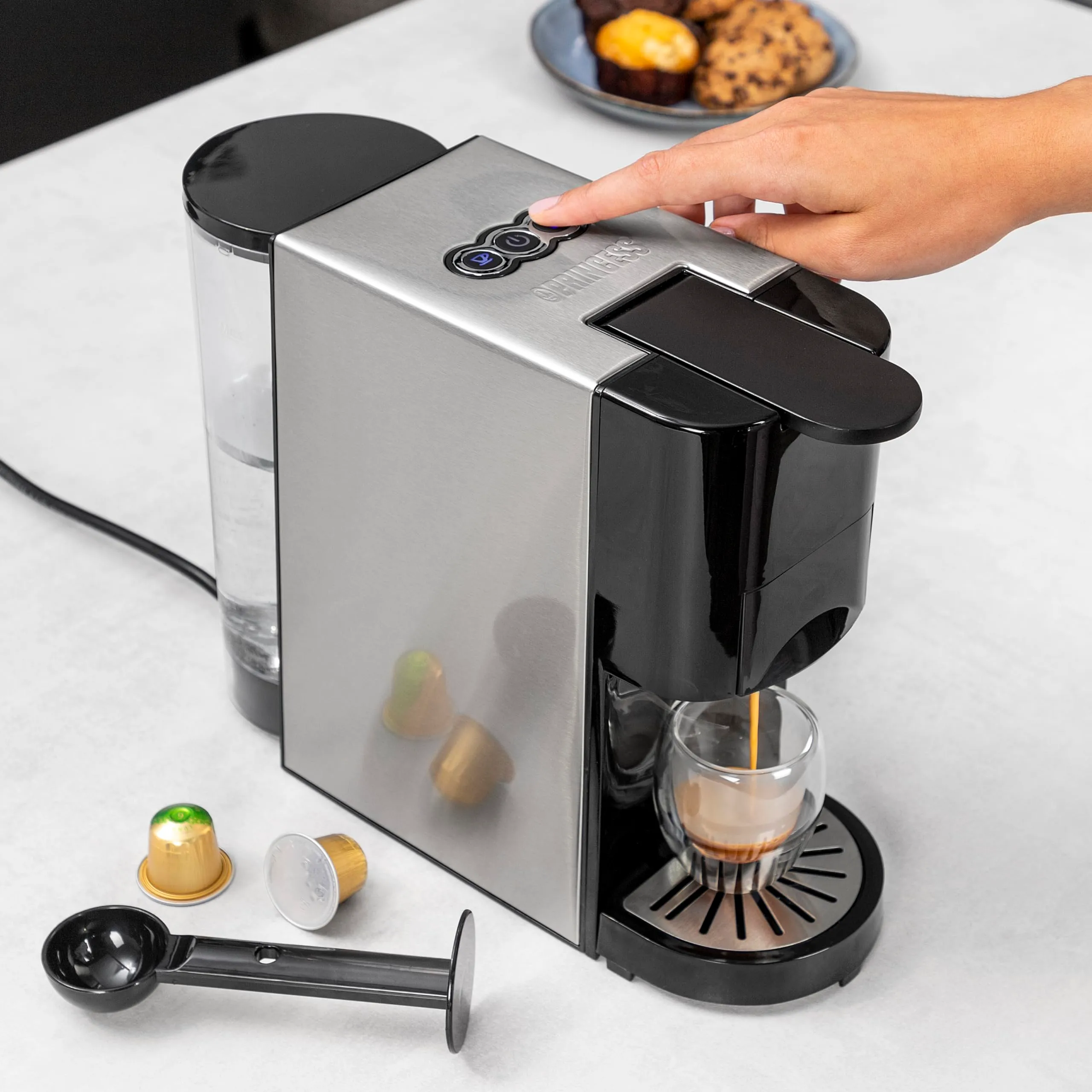 Princess 01.249450.01.001 Caffettiera Multifunzione 4 in 1, Compatibile con capsule Nespresso, Dolce Gusto, cialde ESE e caffè macinato, 19 bar, Nero e Argento, 800 ml - immagine 7