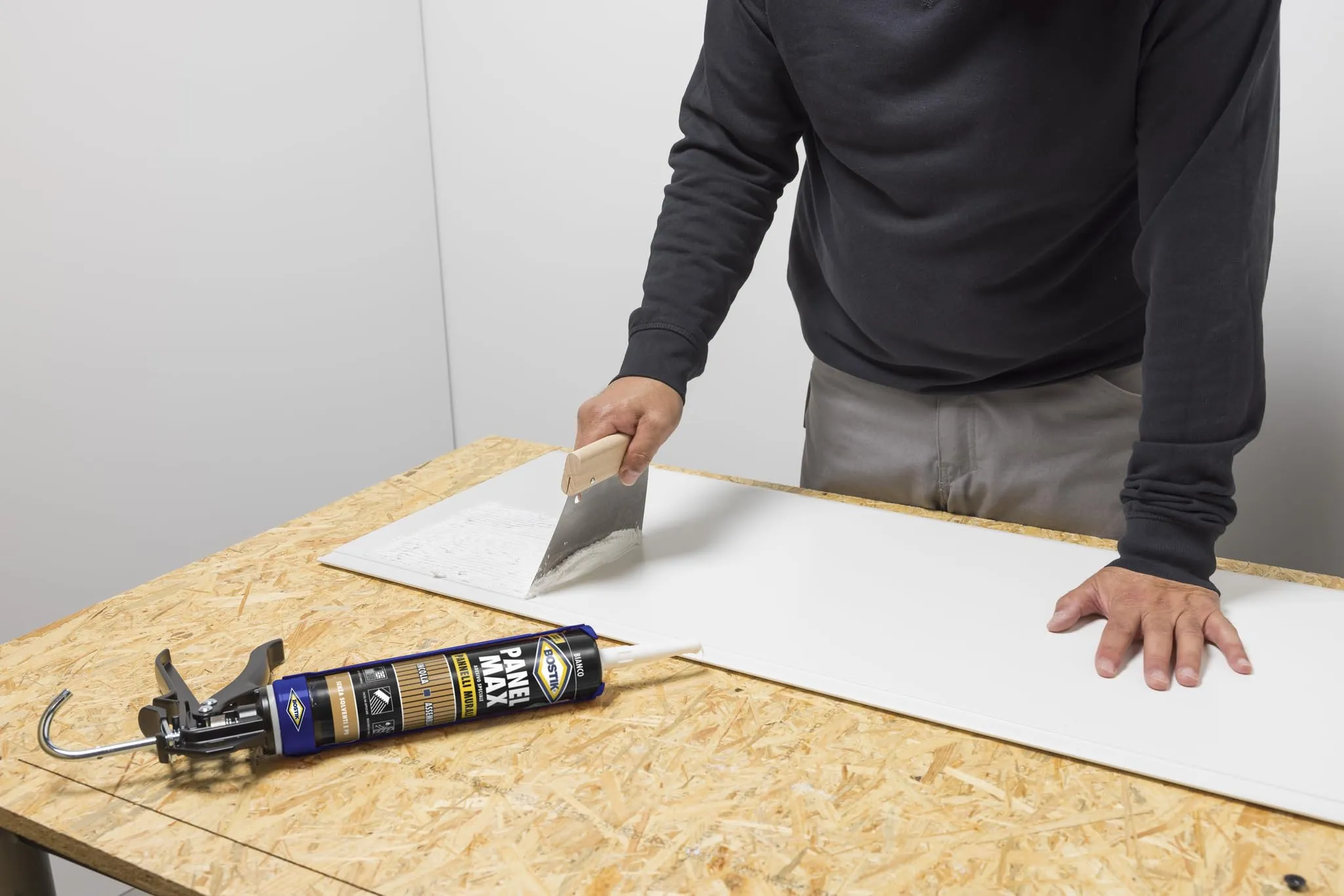 Bostik Panel Max Adesivo di Montaggio a Polimero Ibrido per Pannelli e Rivestimenti Murali, 465 gr - immagine 3