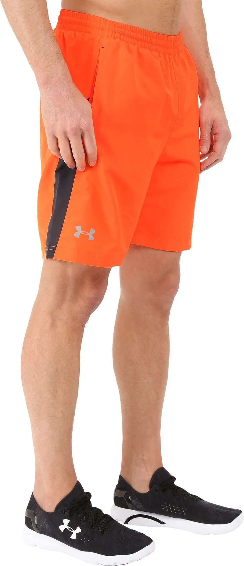 Under Armour UA Launch Pantaloncini Corti da Uomo 17,8 cm - Arancione/Antracite/Riflettenti - immagine 2