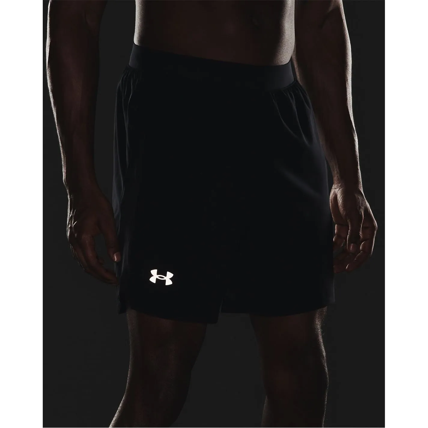 Under Armour Men's Launch 7'' Shorts - Black/White/Reflective - XS - immagine 3