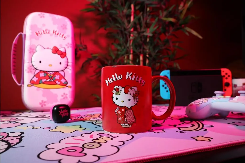 Konix Hello Kitty Tazza Termoreattiva Design Kimono Rosso 320 ml - immagine 7