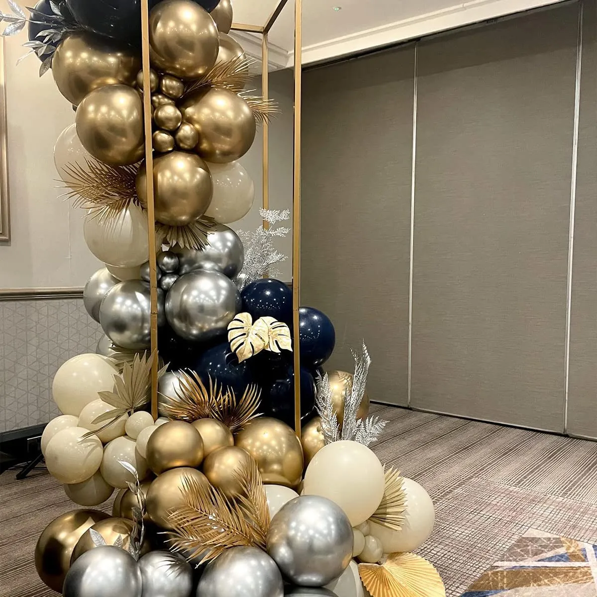 Netnology Kit Arco Palloncini Blu Navy, Oro e Argento, 147 pezzi - immagine 8