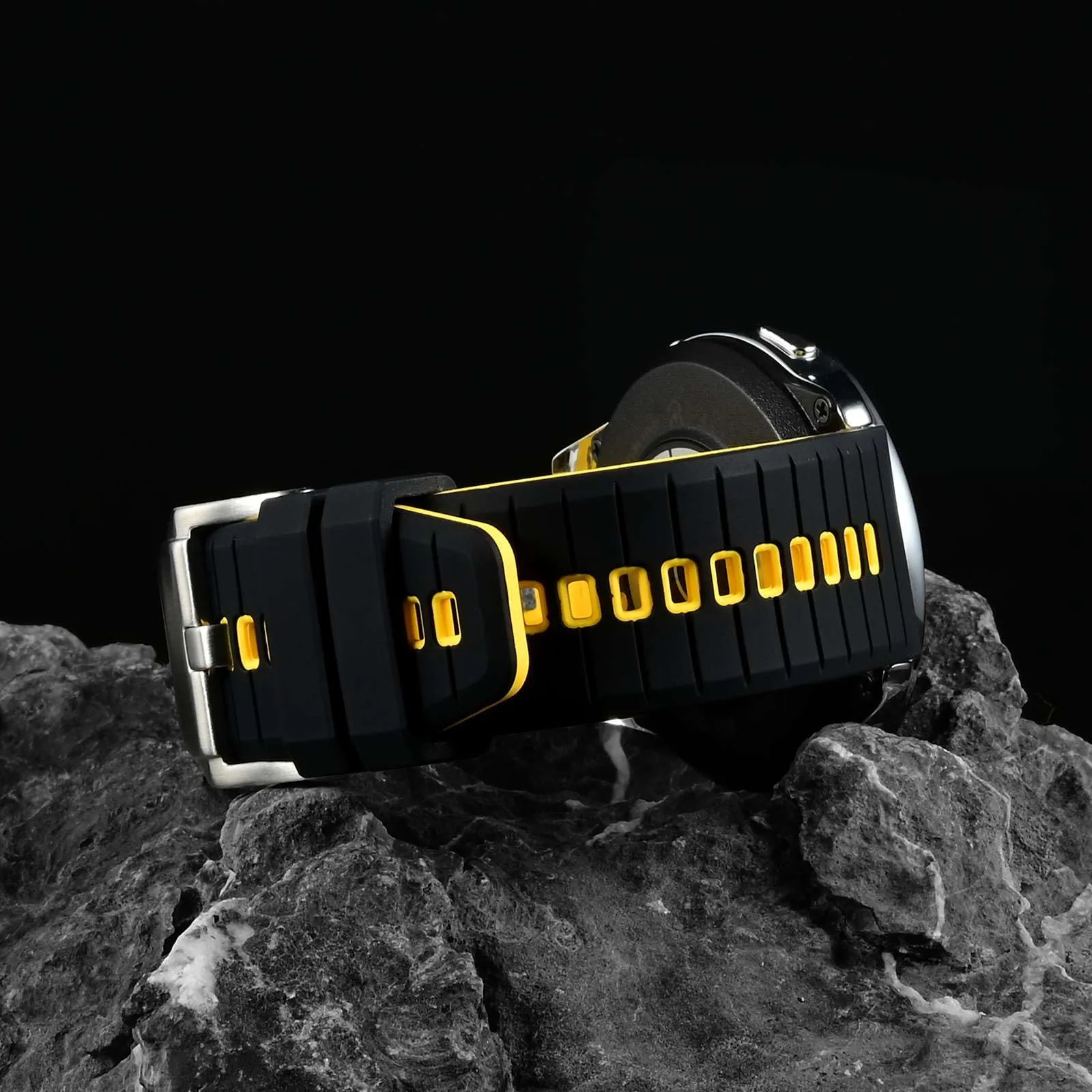 ANBEER Cinturino in silicone 18mm a sgancio rapido, Nero&Giallo con fibbia nera - immagine 2