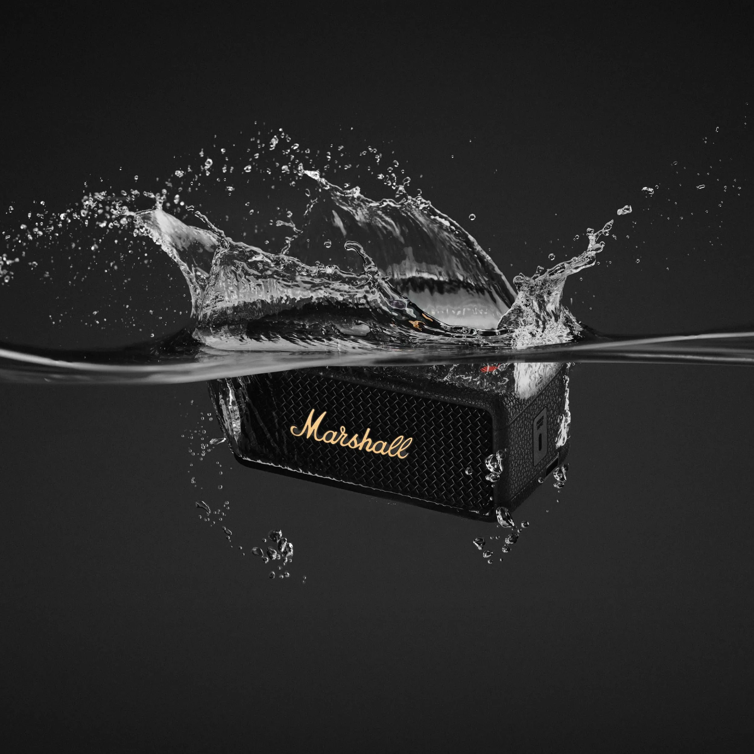 Marshall Emberton III Altoparlanti Bluetooth portatili Wireless IP67 Nero e Ottone - immagine 10