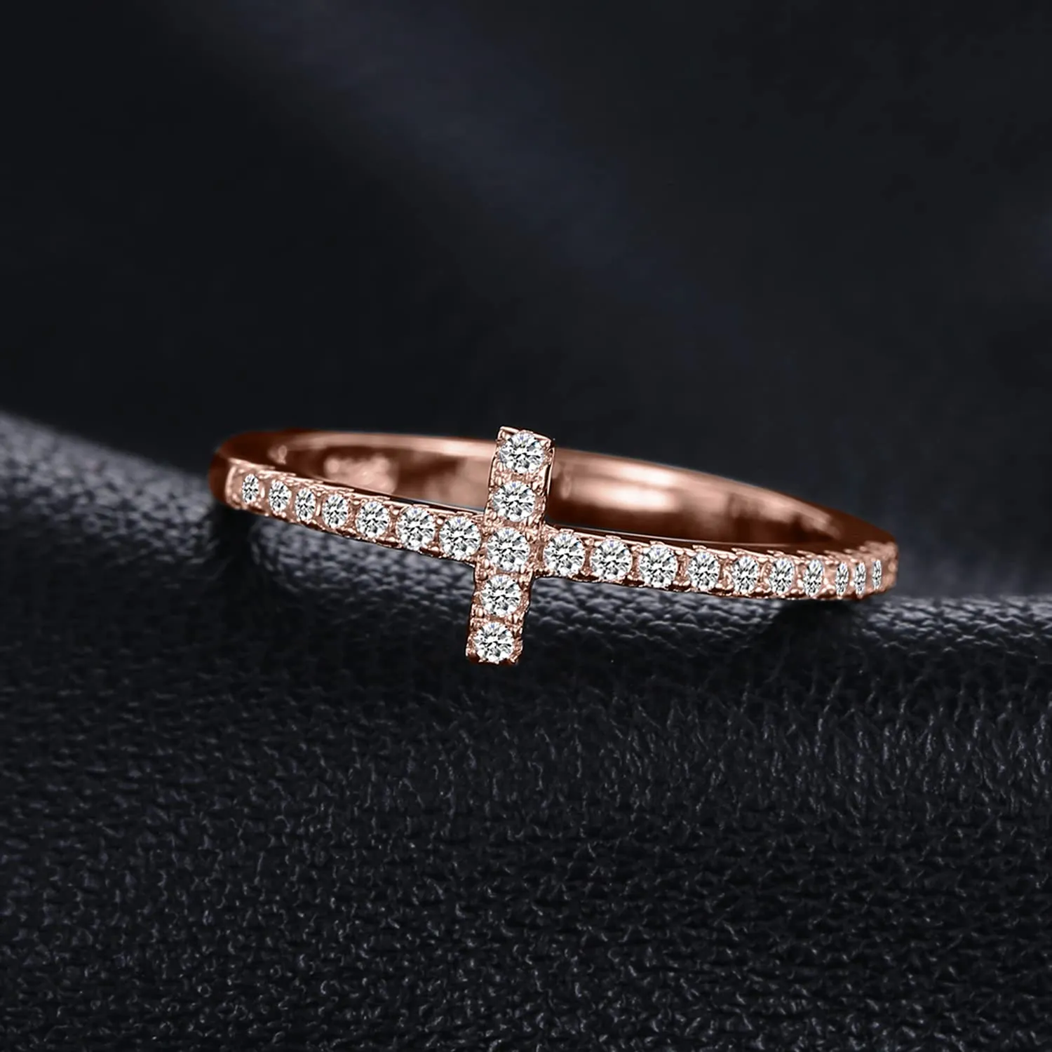 JewelryPalace Anello in Argento 925 Oro Rosa con Croce Laterale e Diamanti Simulati, Taglia 19.5 - immagine 2