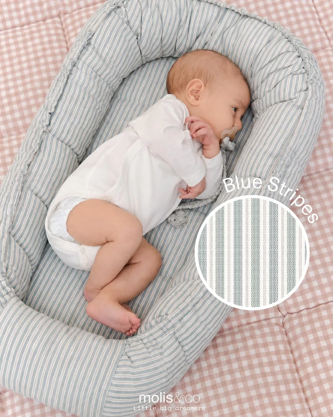 molis&co Nido per bebè 90 x 50 cm, Riduttore per culla e Co-sleeping Nest in Cotone OEKO-TEX 100, Blue Stripes - immagine 5