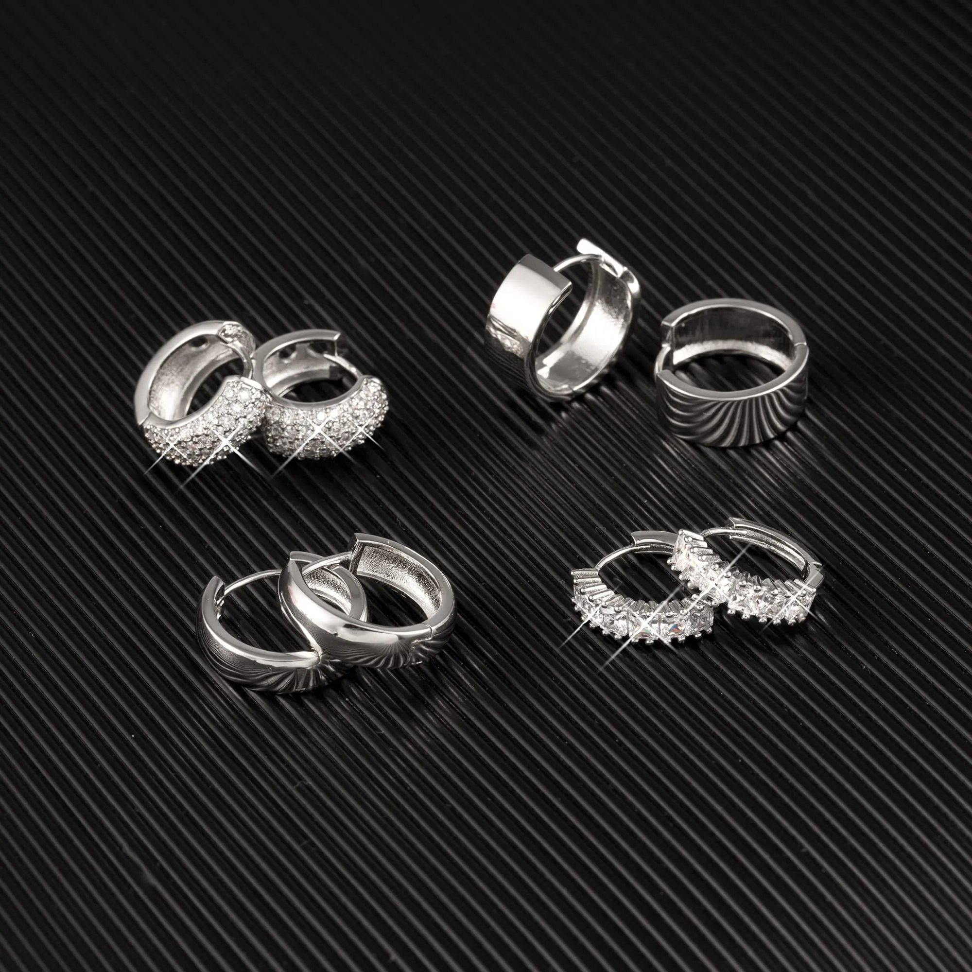 ALEXCRAFT Orecchini a Cerchio Argentati con Zirconi per Donna, Set 4 Paia, SCEU056S - immagine 4