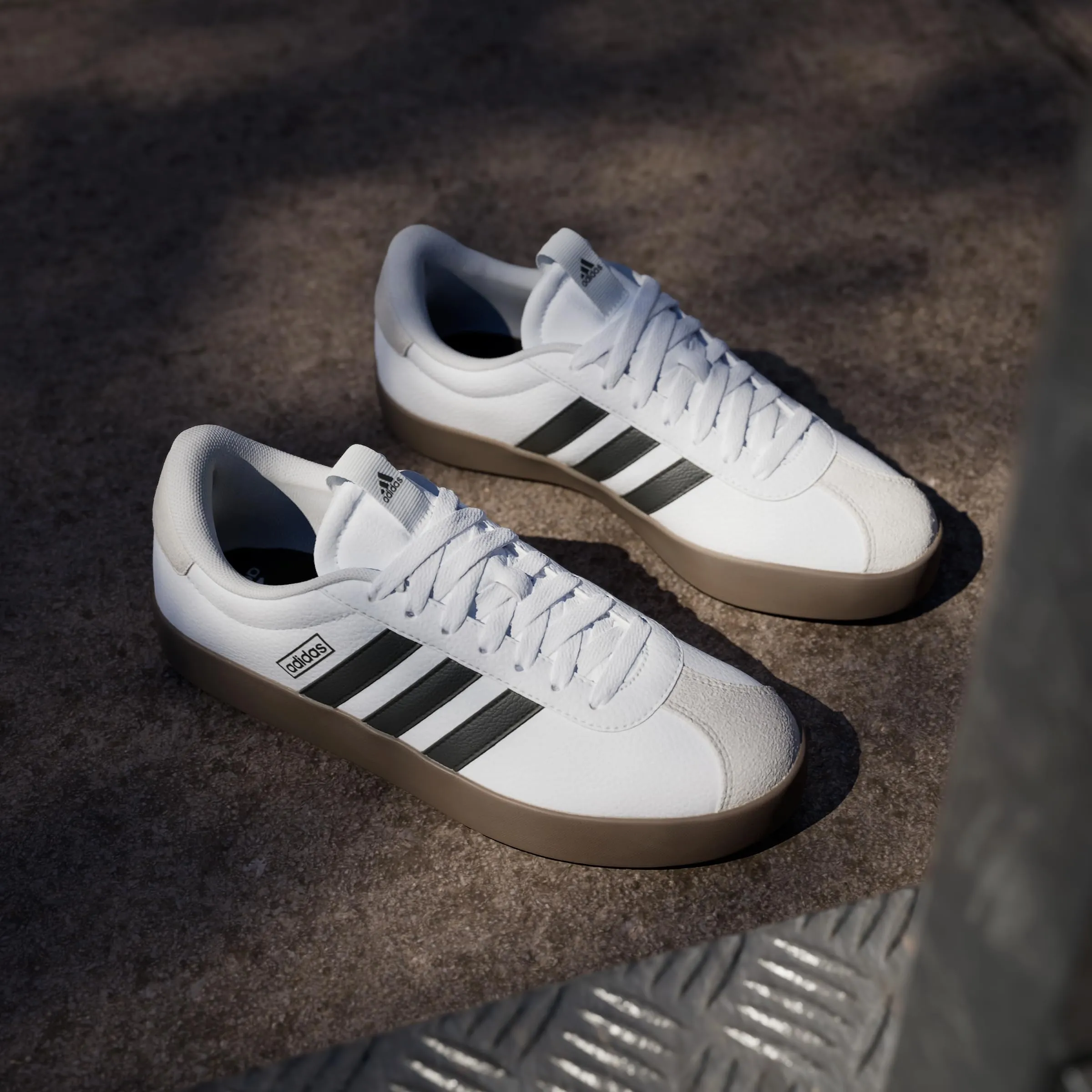 adidas VL Court 3.0 Shoes - Cloud White/Core Black/Grey One - 42 2/3 EU - immagine 9