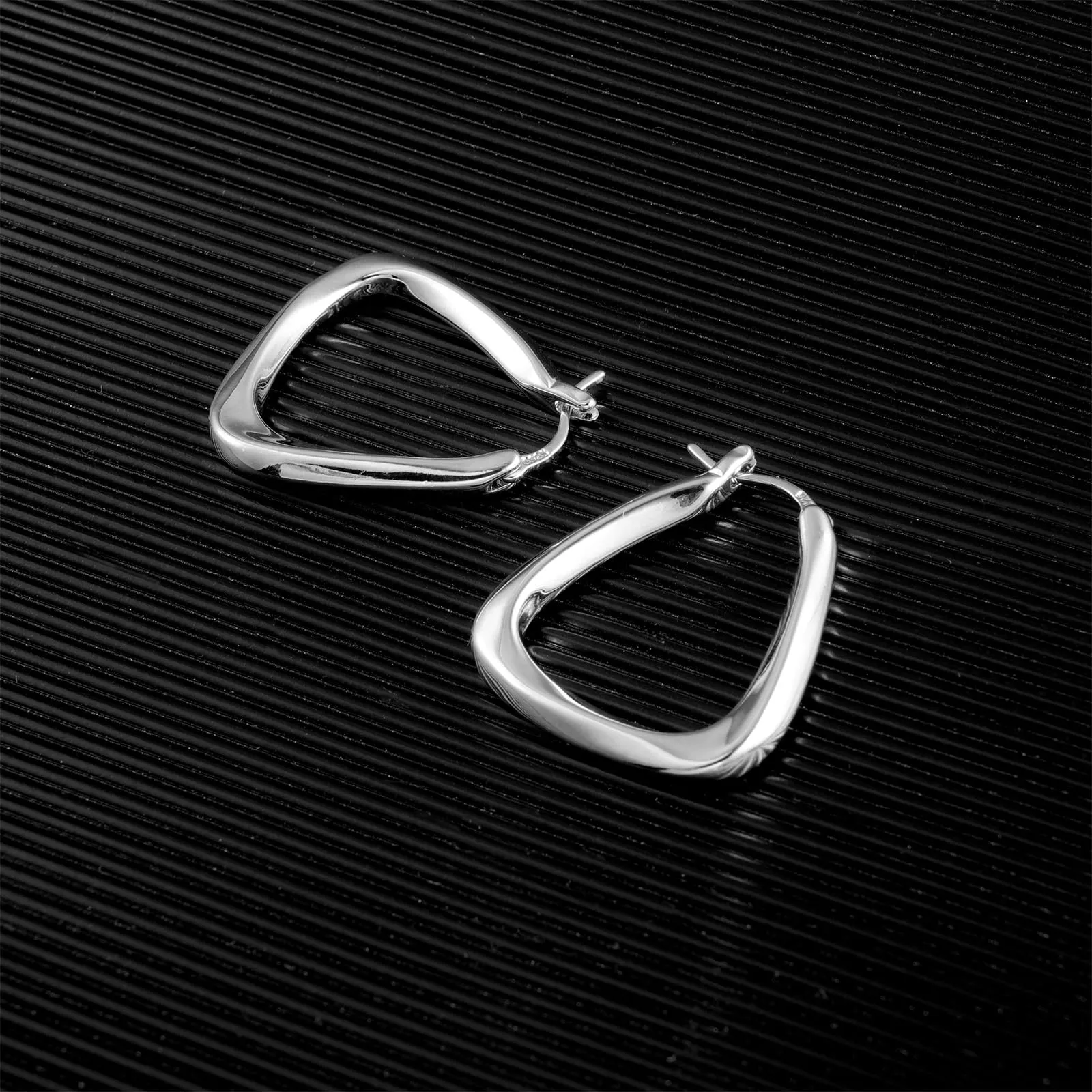 KISSPAT Orecchini Geometrici Triangolo Cerchio Chunky Argento KPDE796S - immagine 5