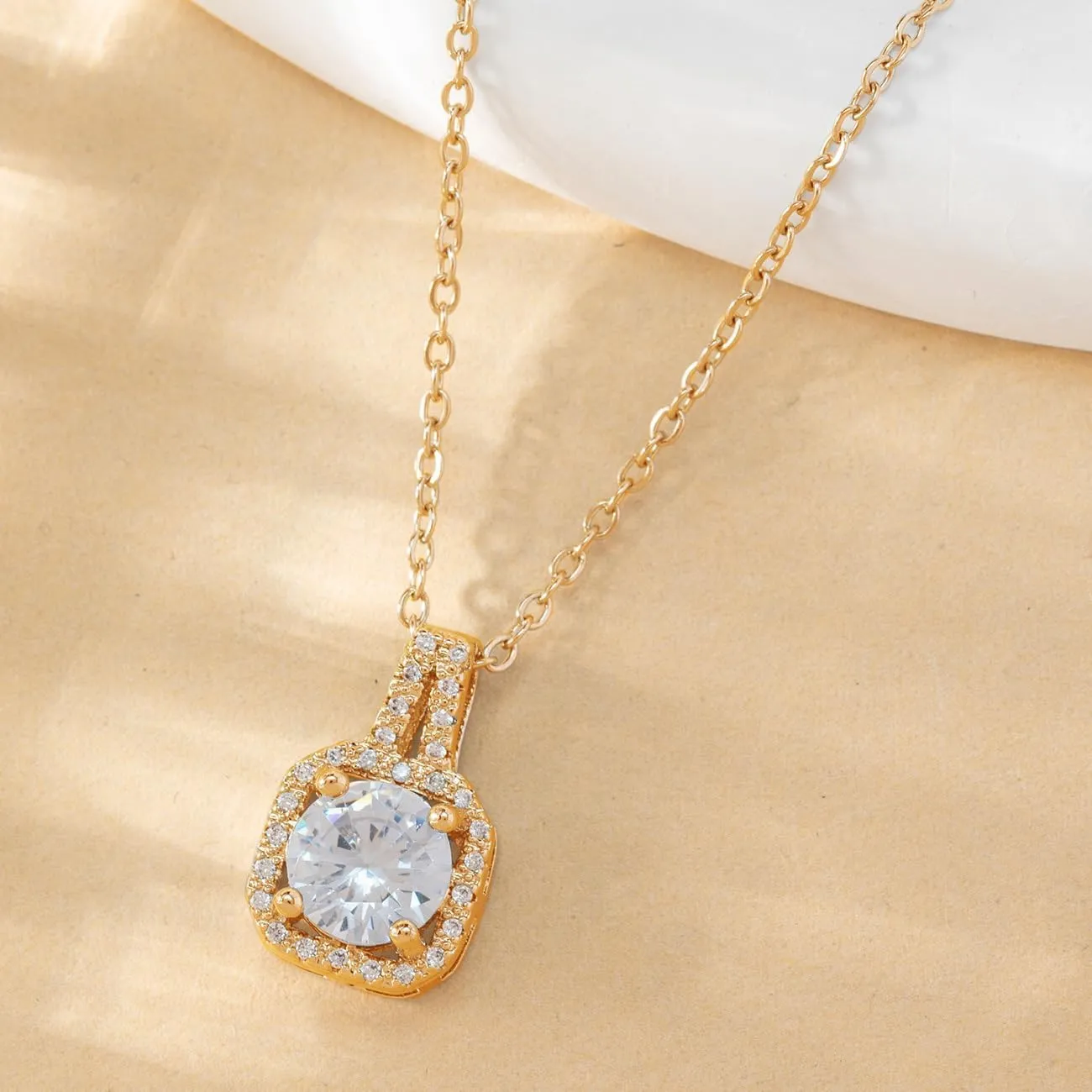 TOEECY Set Gioielli Cristallo Quadrato - Collana, Orecchini, Bracciale e Anello - Argento - immagine 4