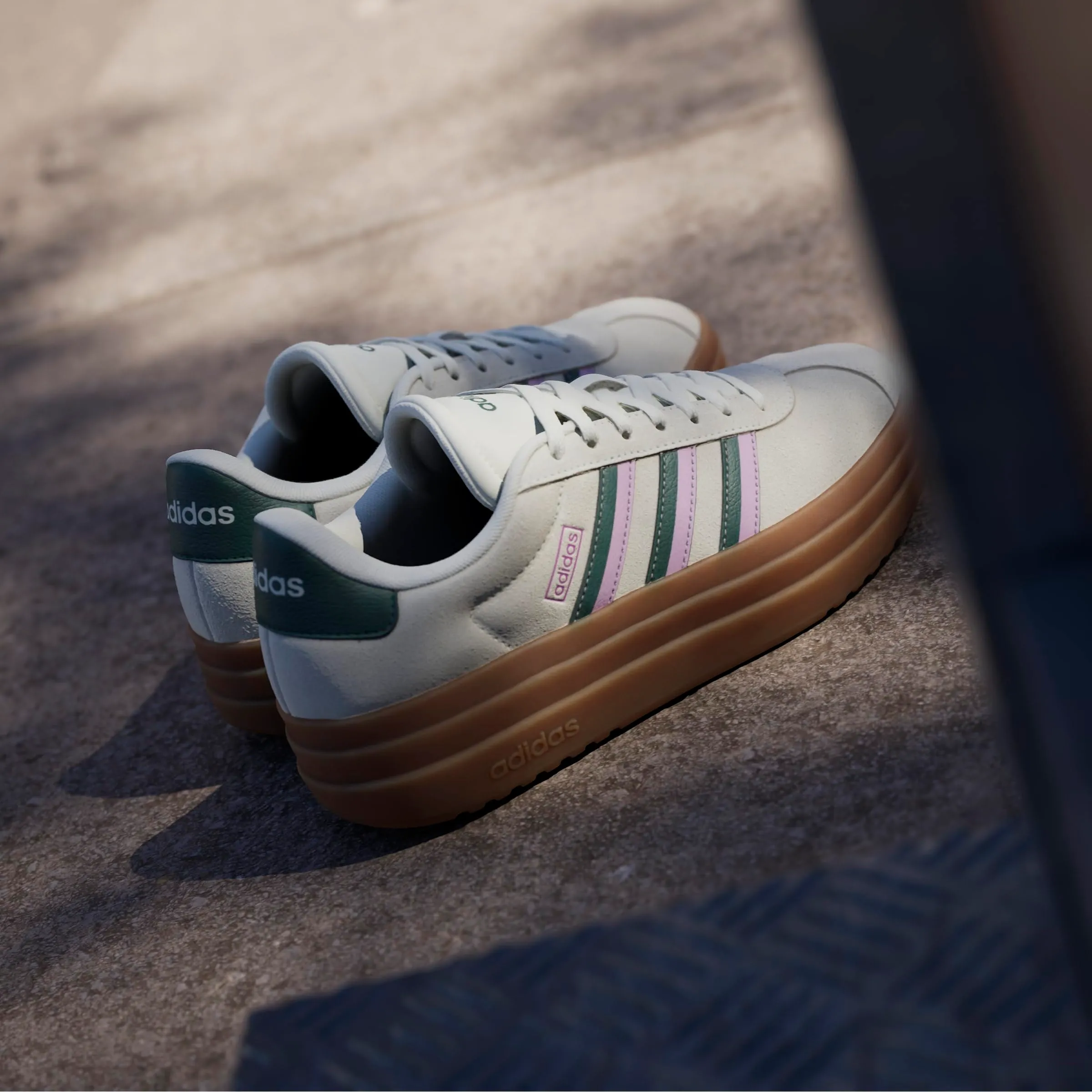 adidas VL Court Bold Shoes, Off White/Collegiate Green/Bliss Lilac, 38 EU - immagine 2