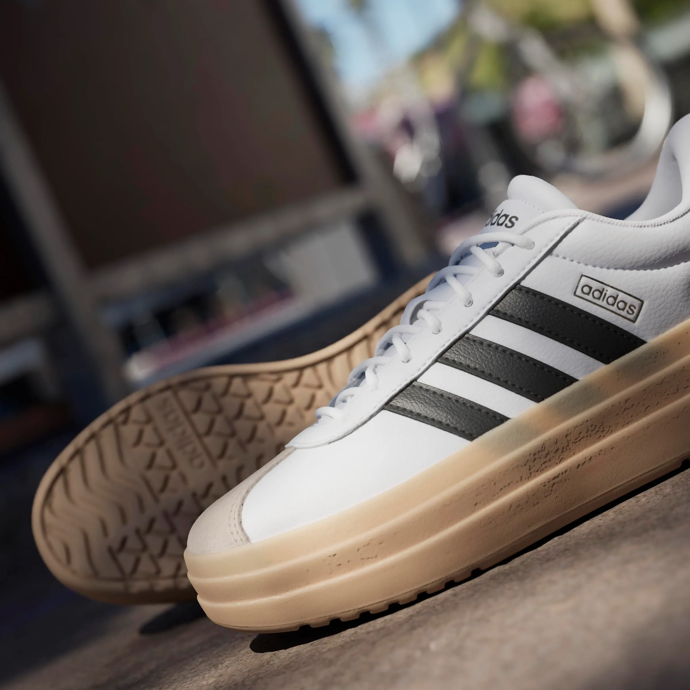 adidas VL Court Bold Shoes - Ftwr White/Core Black/Wonder Beige - 41 1/3 EU - immagine 6