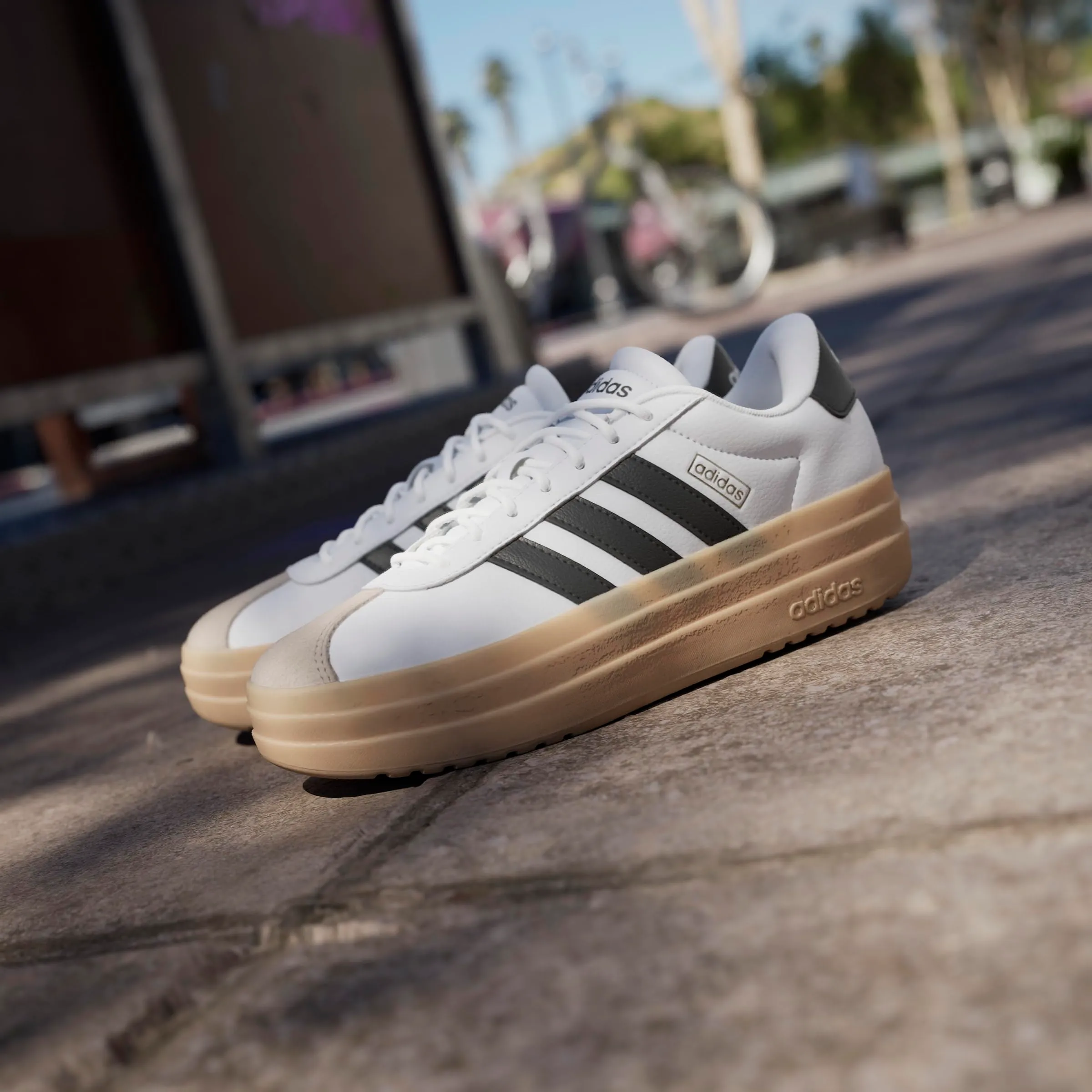 adidas VL Court Bold Shoes - Ftwr White/Core Black/Wonder Beige - 36 EU - immagine 5