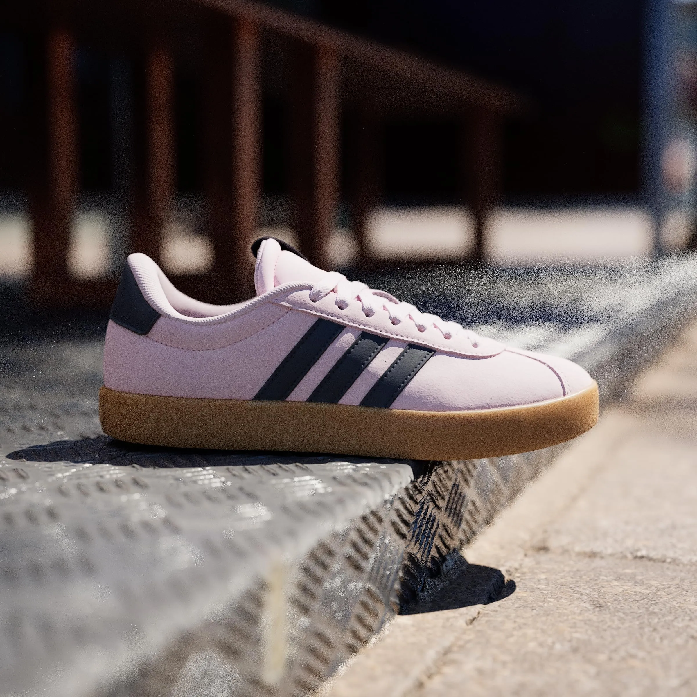 adidas VL Court 3.0 Women's Sneakers - Clear Pink Legend Ink Gum 3, 42 EU - immagine 2