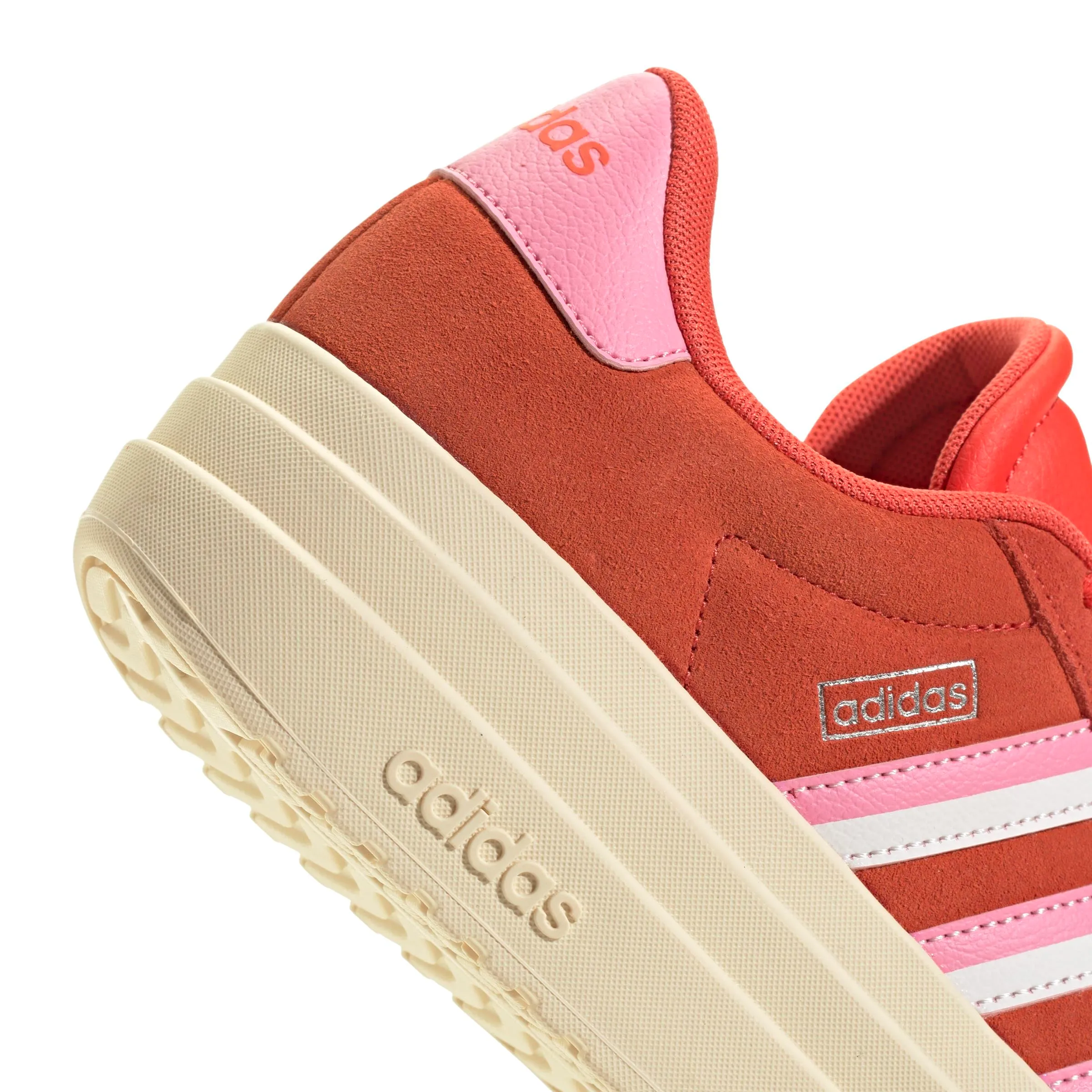 adidas VL Court Bold Sportswear Sneaker da donna, Rosso acceso/Rosa Bliss/Bianco nuvola, 39 1/3 EU - immagine 6