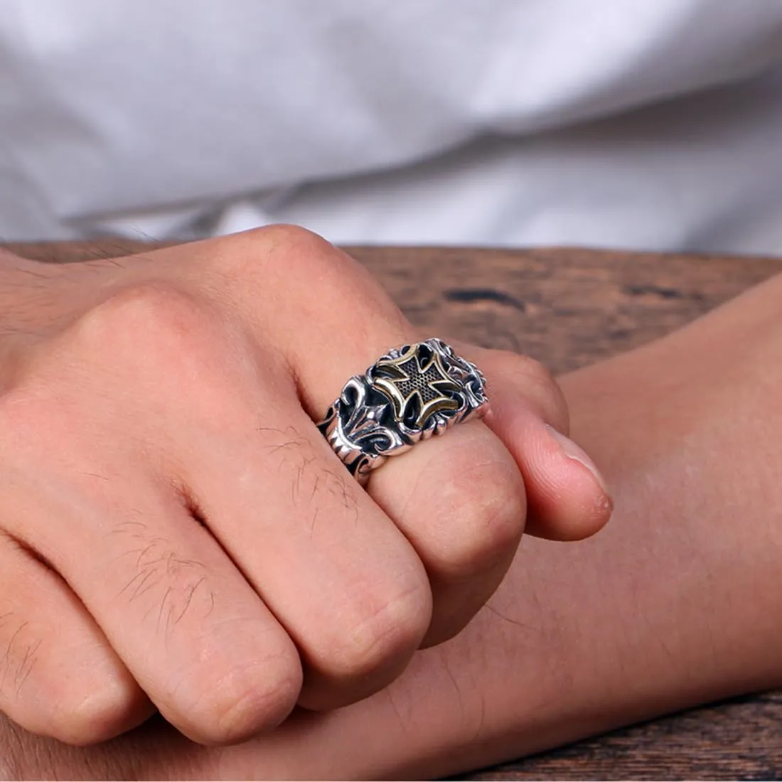 VJUYSW Anello a Croce Gotico Vintage per Uomo in Acciaio Inossidabile - immagine 6