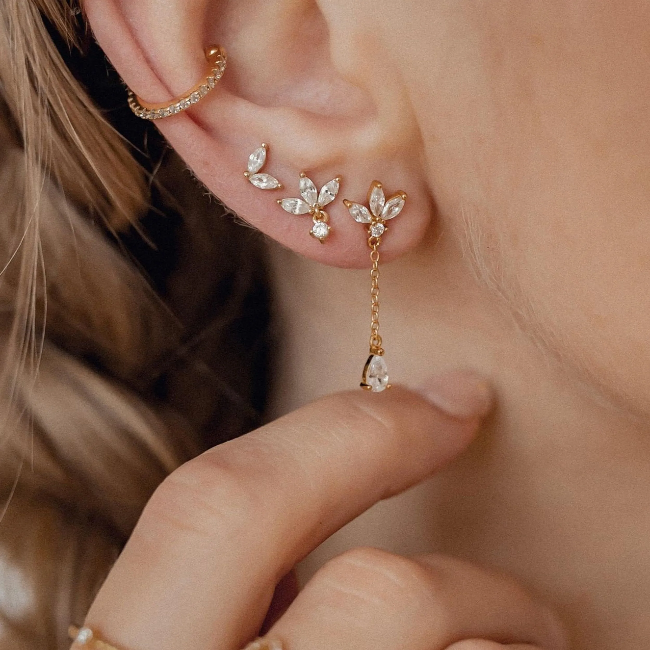 BodyBonita Set Orecchini Pendenti per Cartilagine Placcati in Oro 14K, 3 Paia - immagine 2