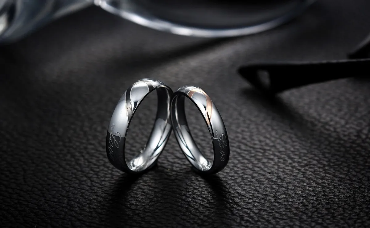 JewelryWe Coppia Anello Rotondo da Uomo in Acciaio Inossidabile - immagine 3