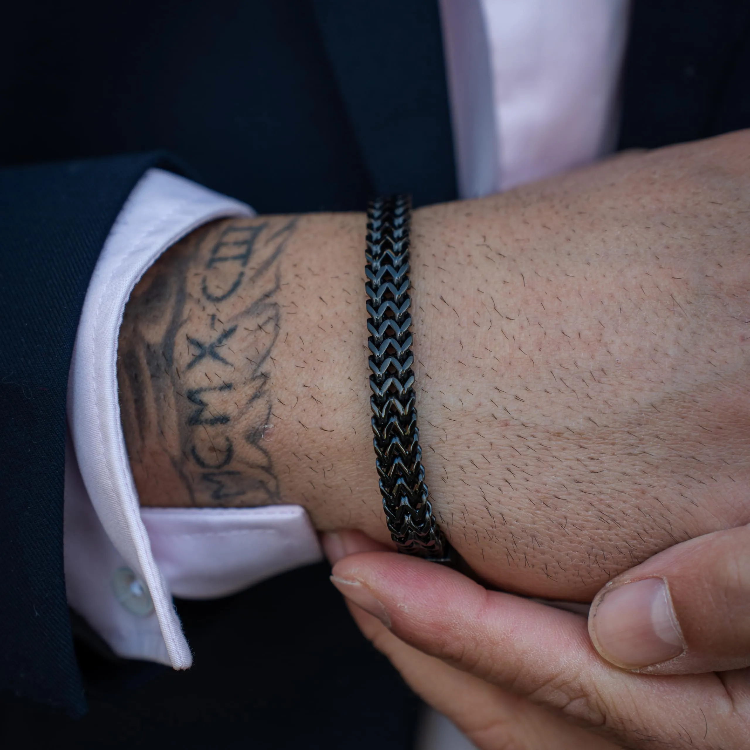 SERASAR Bracciale Uomo in Acciaio Inossidabile Nero, 17cm - immagine 4