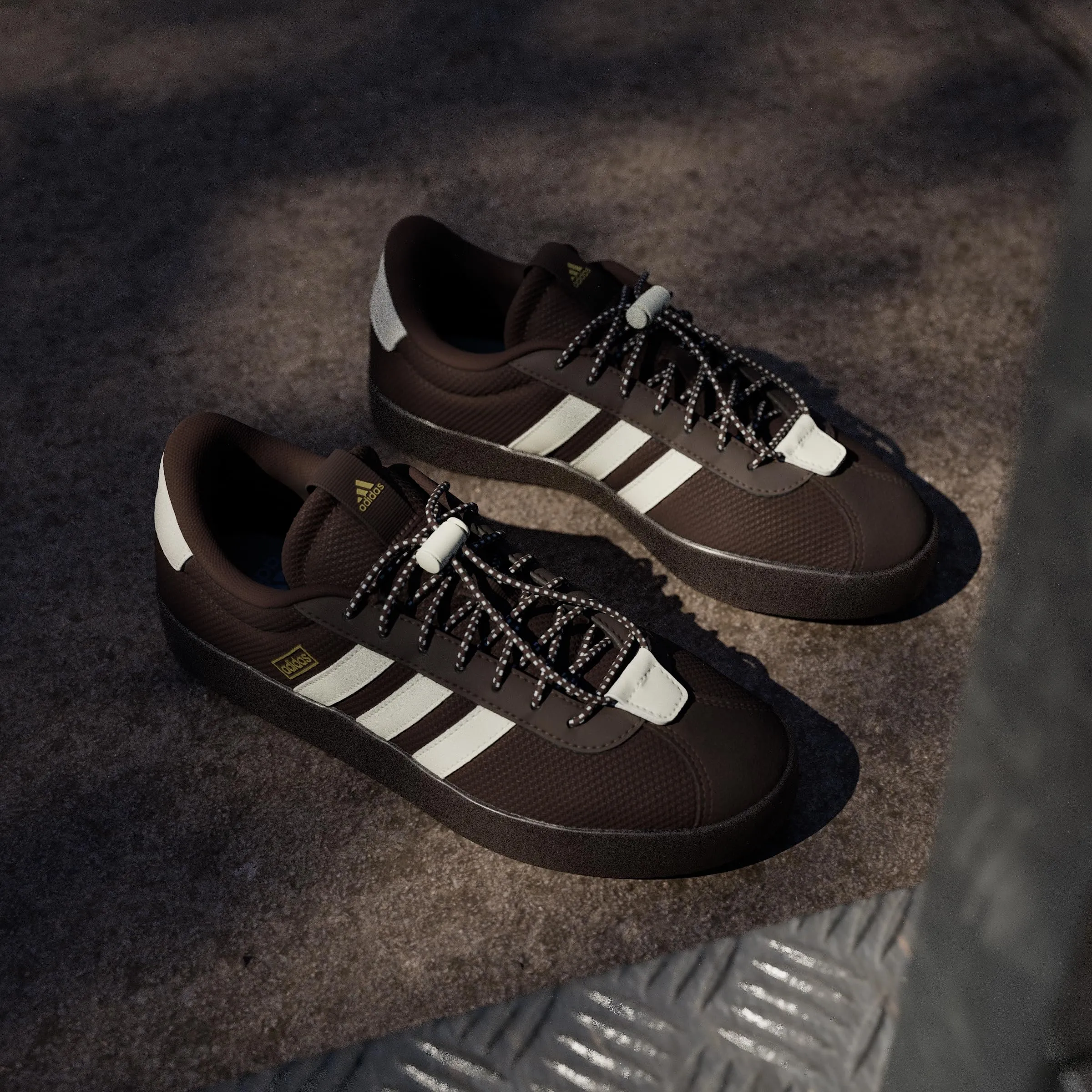 adidas VL Court 3.0 Shoes - Aurora Coffee/Off White/Gold Met. - 38 EU - immagine 9