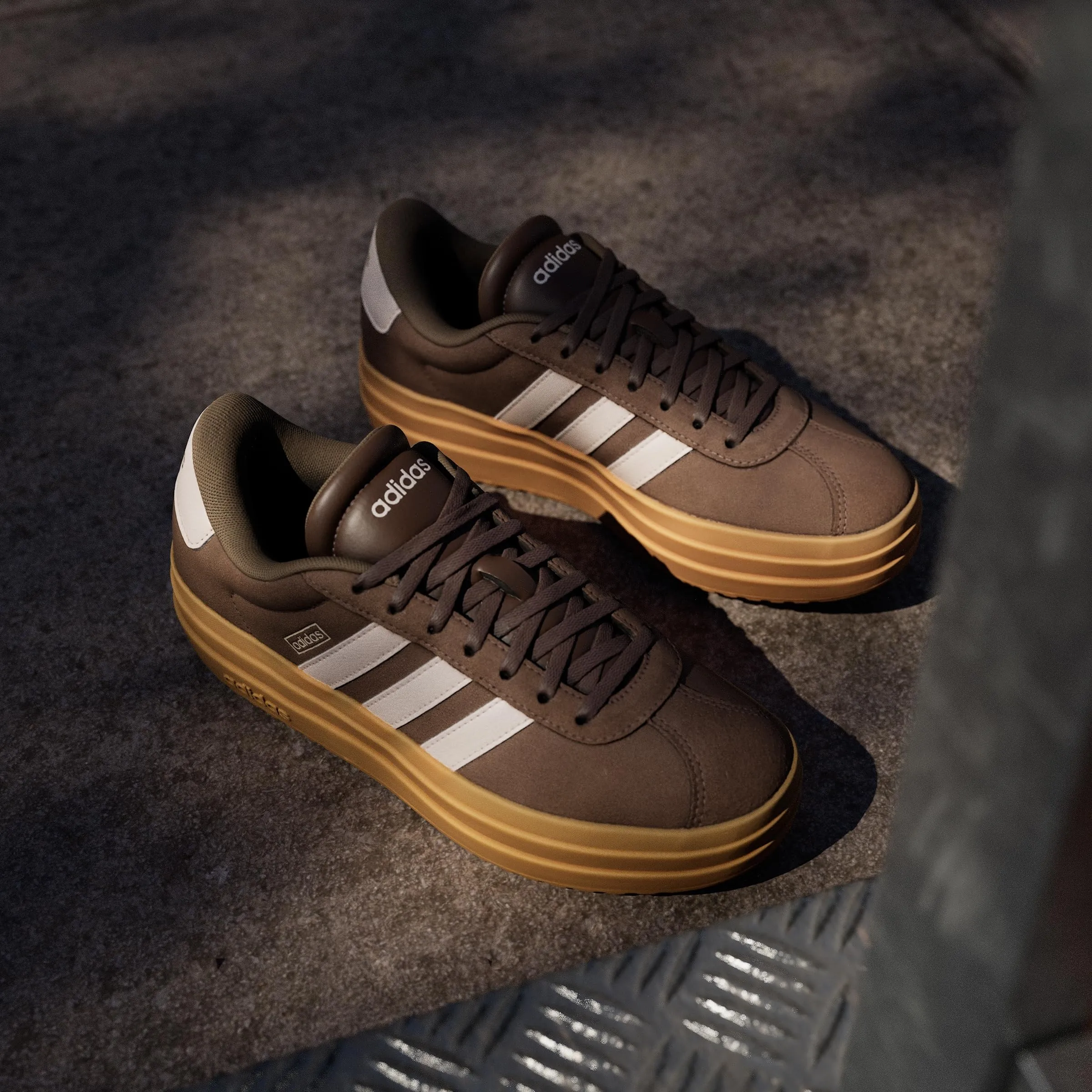 adidas VL Court Bold Shoes - Earth Strata/Wonder Quartz/Gum 3, 44 EU - immagine 2