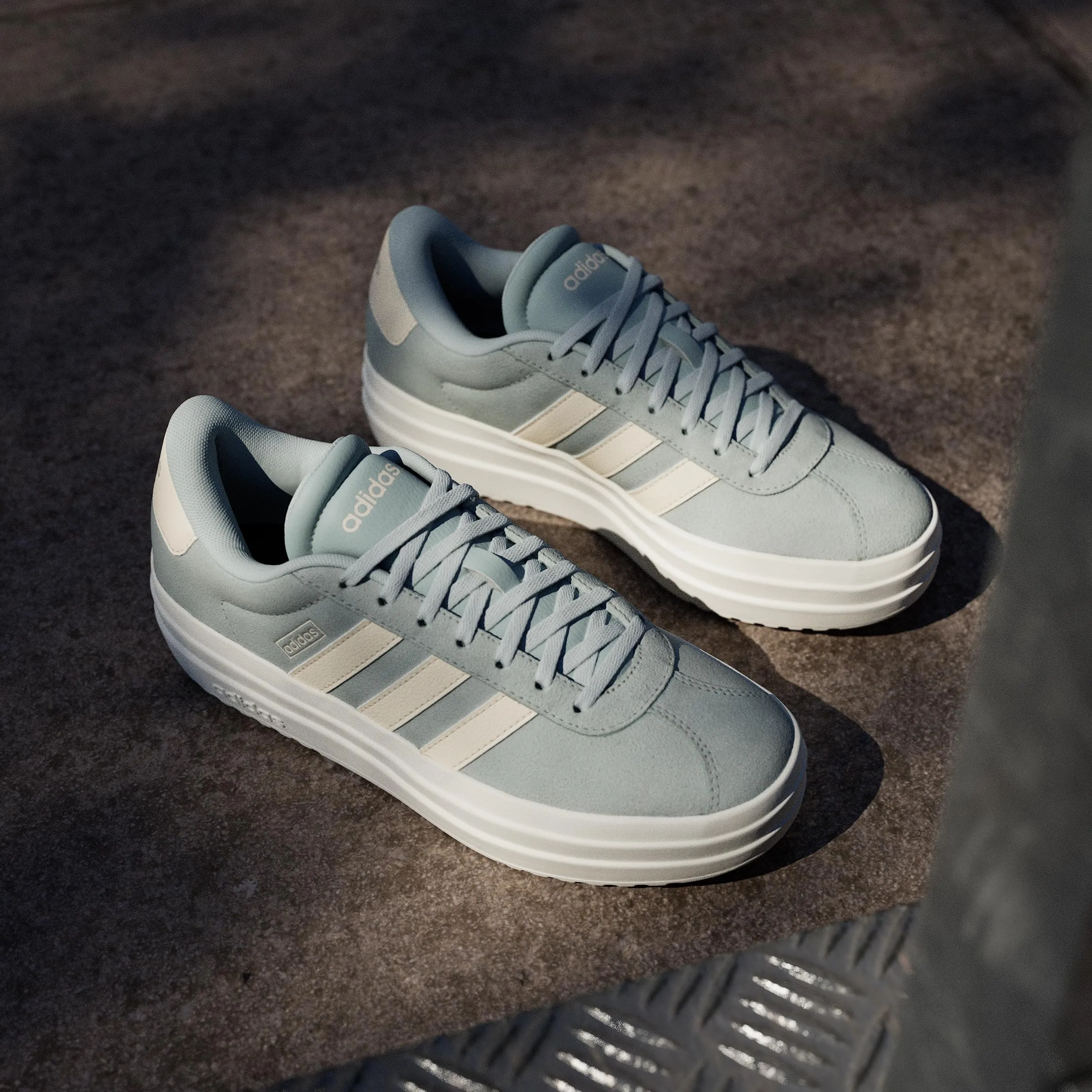 adidas VL Court Bold Shoes - Wonder Sage/Wonder White/Off White - 36 2/3 EU - immagine 3