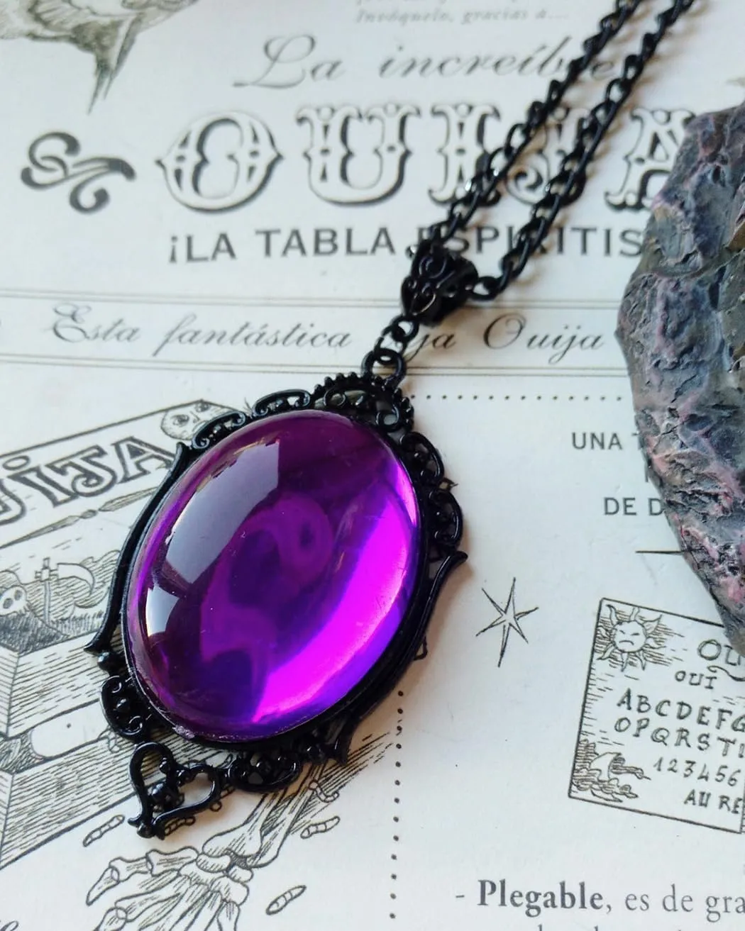GTYARYUA Collana con Ciondolo Gotico di Cristallo, Stile Strega e Vampiro, Viola - immagine 7