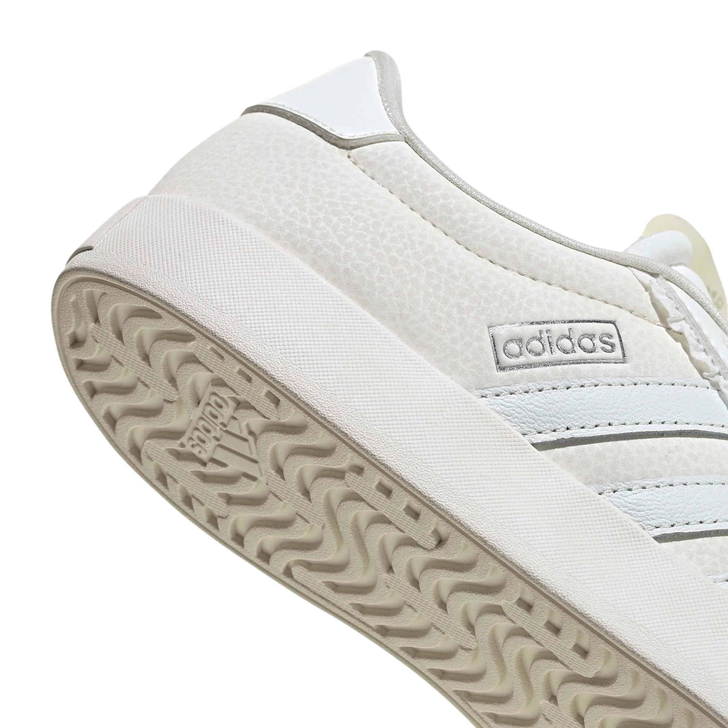 adidas VL Court 3.0 Shoes, Core White/Core White/Silver Met., 36 EU - immagine 4