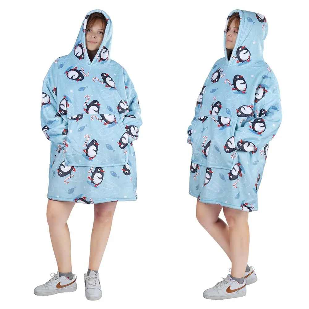Queenshin Felpa Coperta Indossabile con Cappuccio Pinguino Blu, Poncho in Pile Sherpa Unisex Oversize - immagine 2