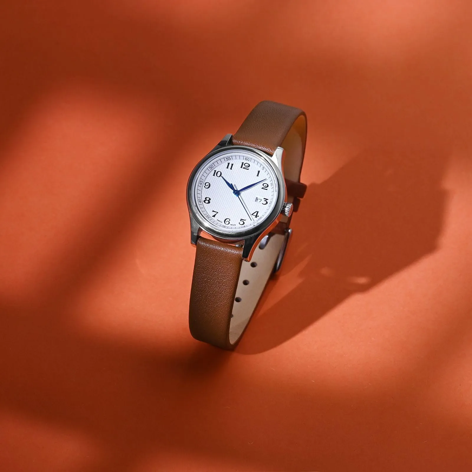 WOCCI Cinturino per Orologio in Pelle 18mm - Terracotta Marrone con Fibbia Argento - immagine 2