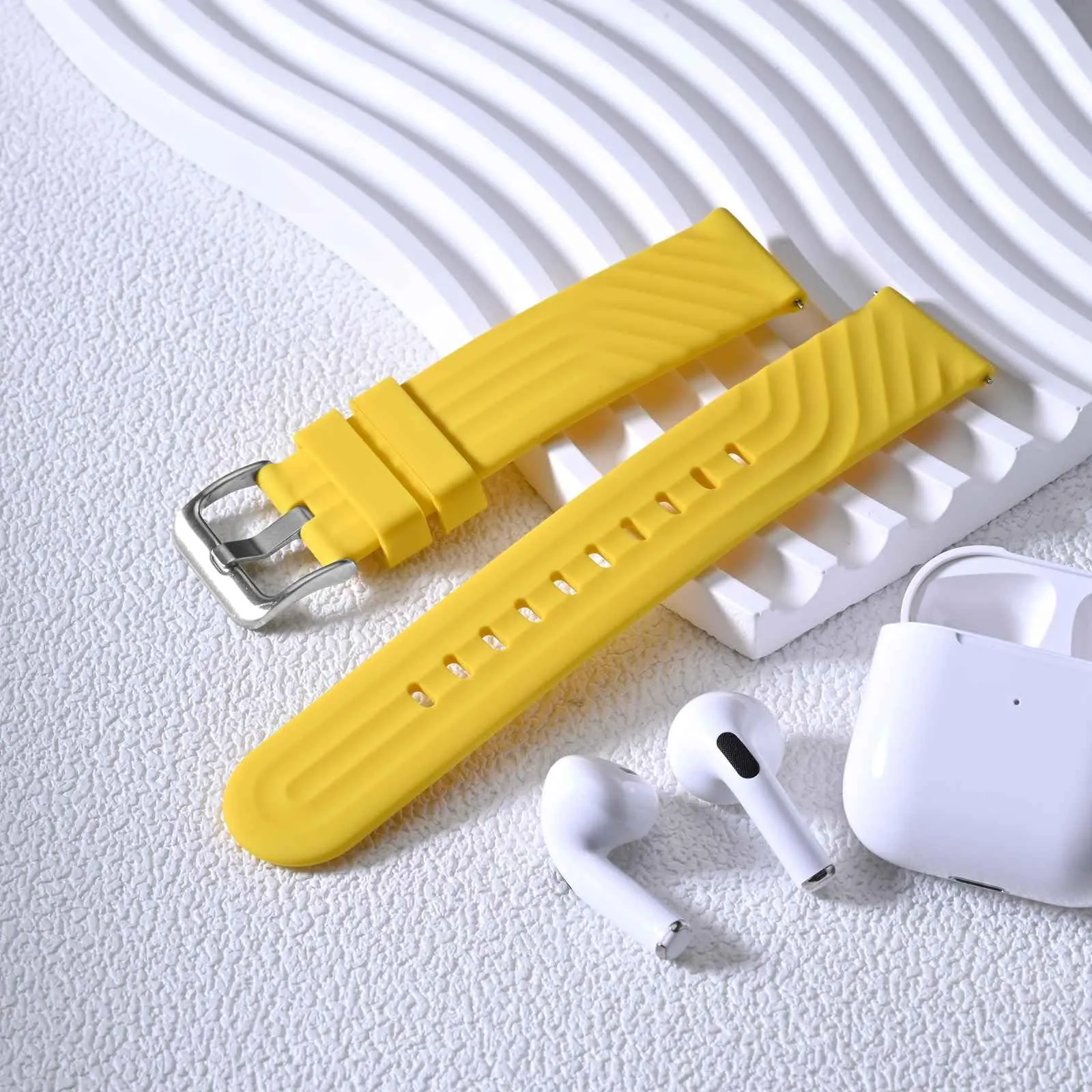 ANBEER Cinturino in Silicone 18mm a Sgancio Rapido, Extra Lungo, Giallo - immagine 8