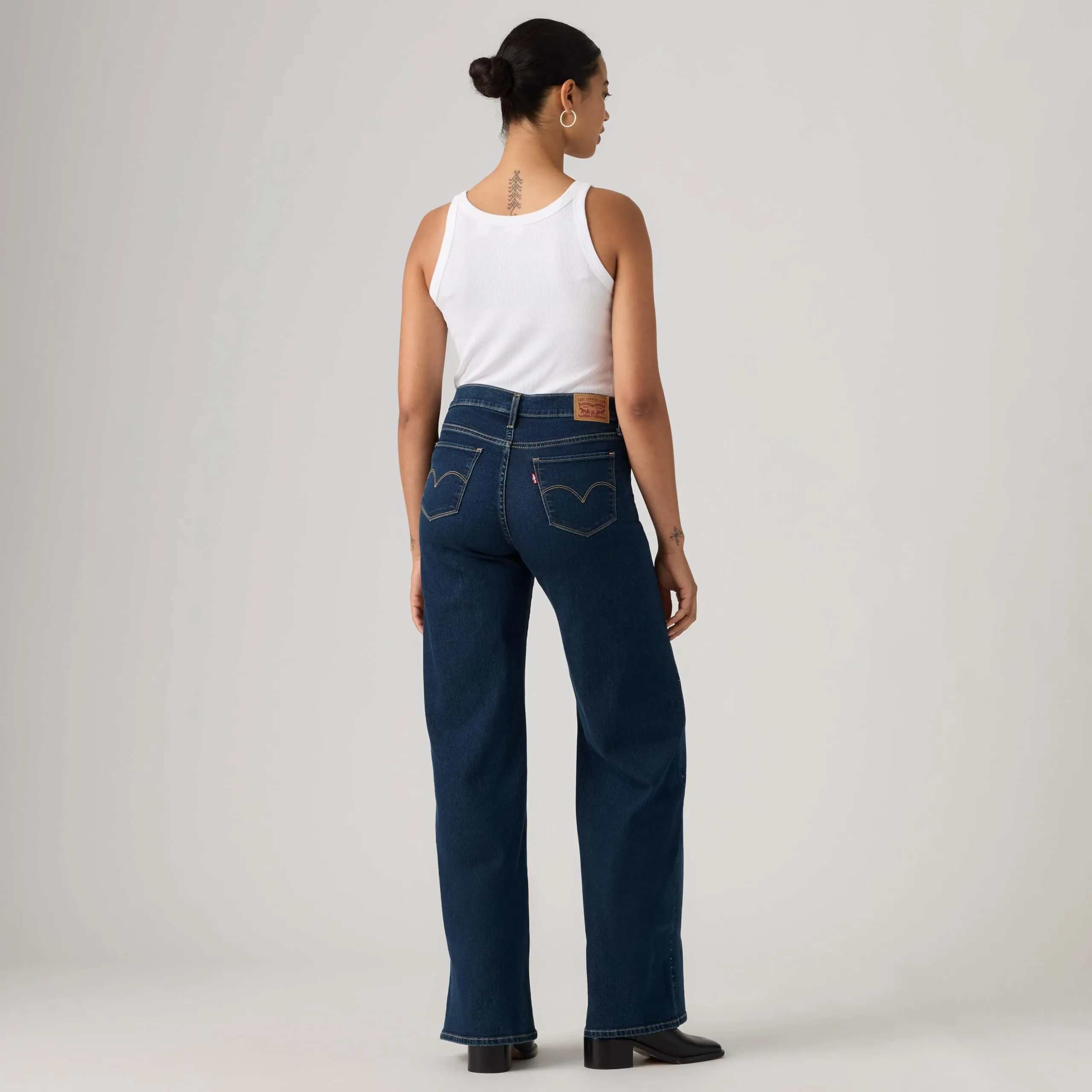 Levi's 318 Shaping Wide Leg Jeans - Holly Glitz 318 - immagine 3