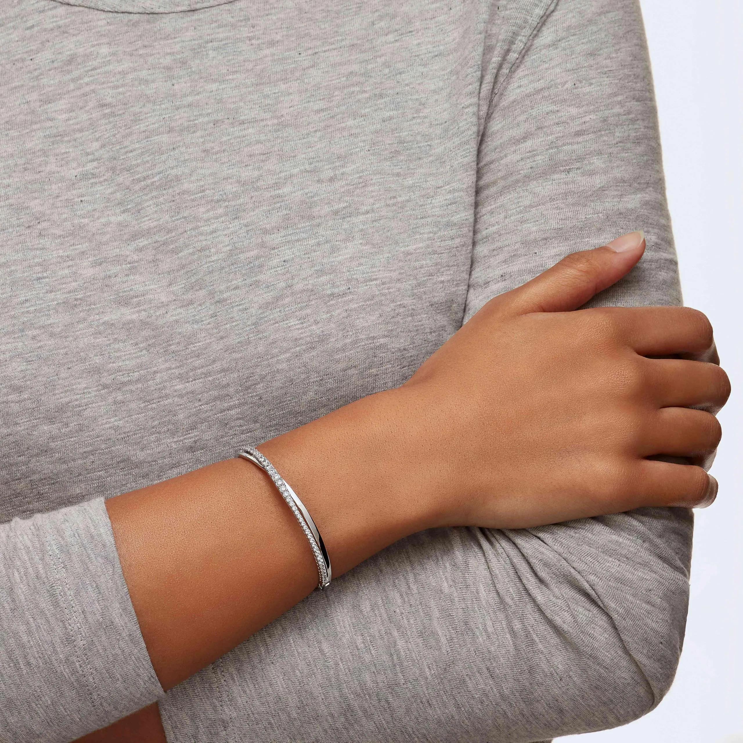 Swarovski Twist Bracciale Rigido, Bianco, Placcato Rodio - immagine 6