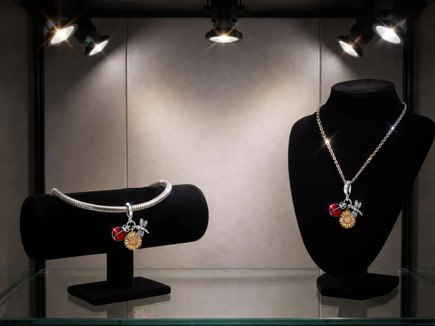 MariaFonte Charm in Argento 925 con Zirconia - Coccinella, Sole, Libellula - immagine 4