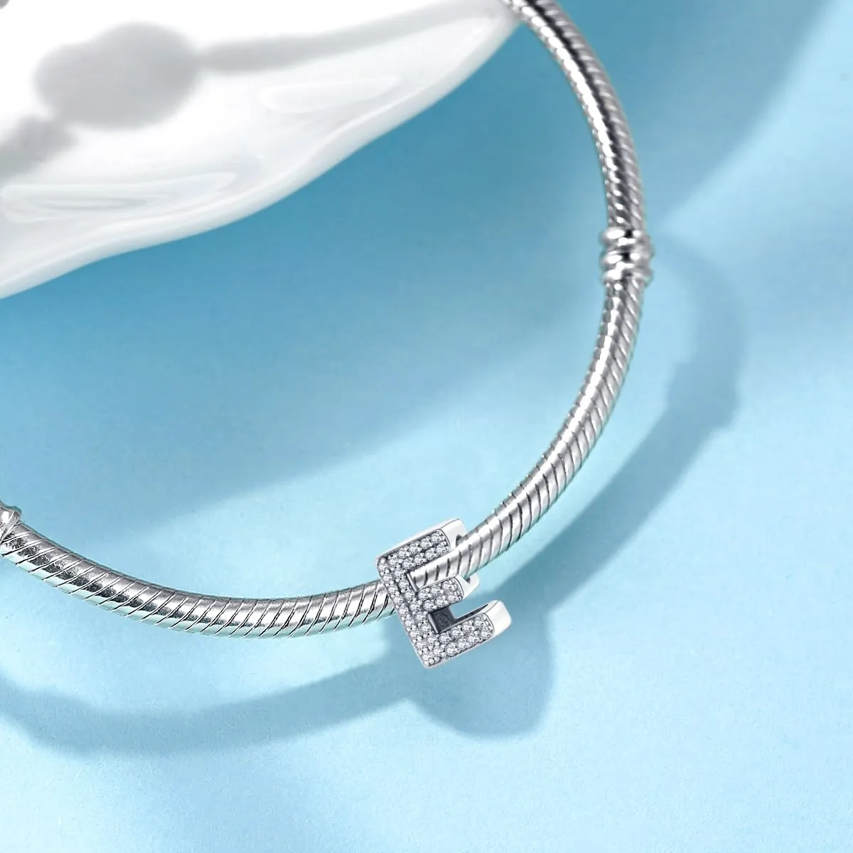 Jokmeo Charm Lettera E in Argento Sterling 925 per Donna - immagine 4
