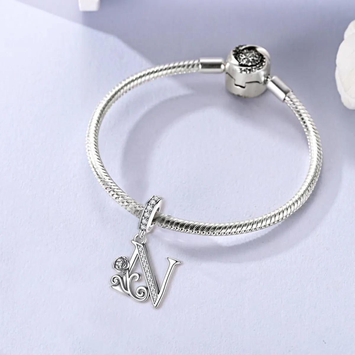 LNQOBU Ciondolo Lettera Alfabeto in Argento Sterling 925 con Zirconia 5A Compatibile con Pandora e Bracciali Europei da Donna - immagine 2