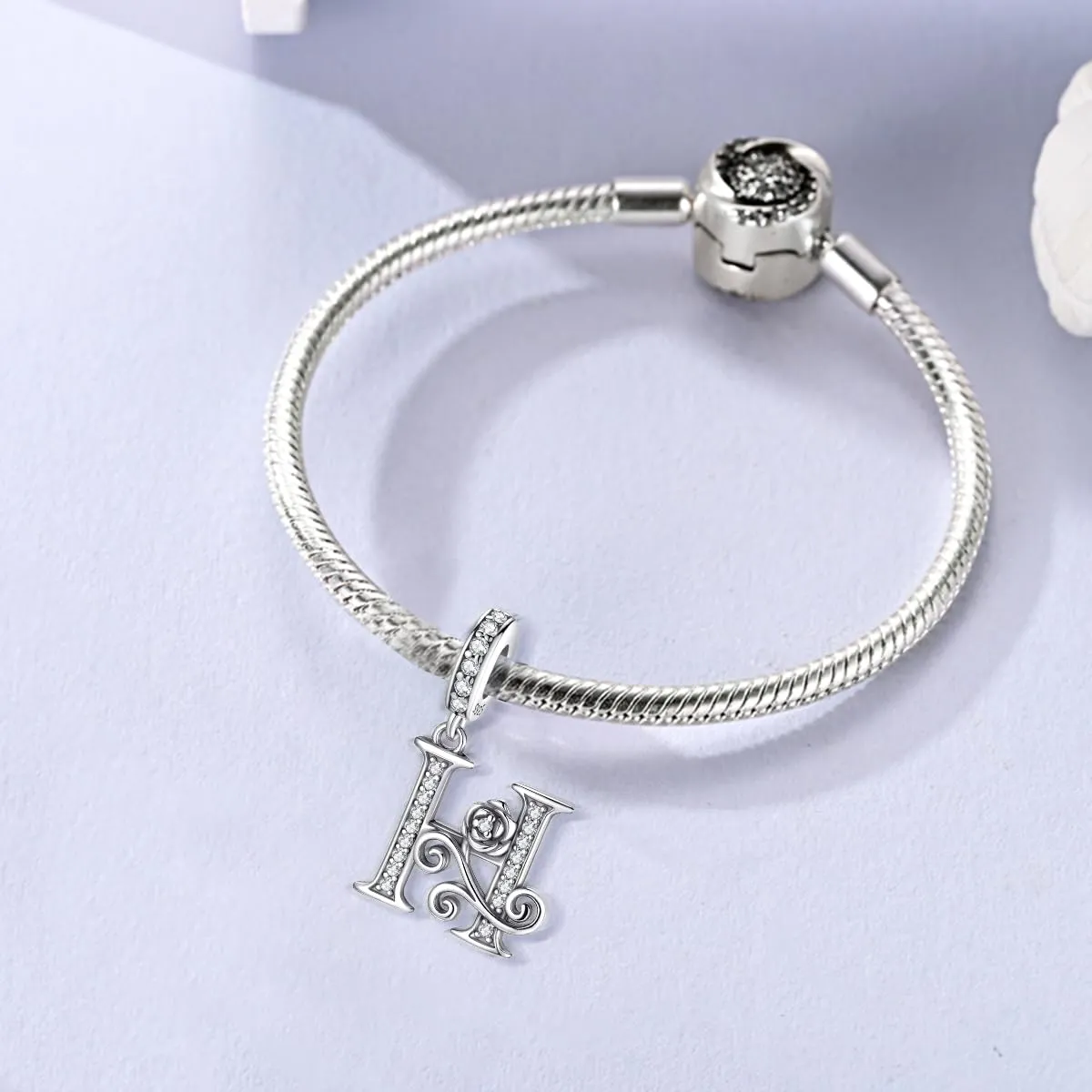 LNQOBU Ciondolo Lettera Alfabeto in Argento Sterling 925 con Zirconia 5A Compatibile con Pandora e Bracciali Europei da Donna - immagine 2