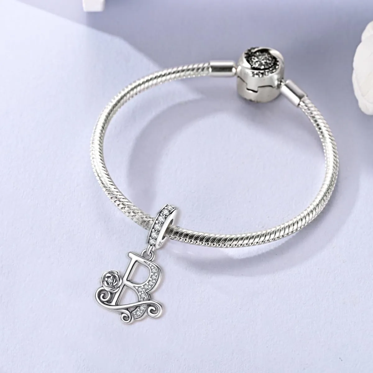 LNQOBU Ciondolo Lettera Alfabeto in Argento Sterling 925 con Zirconia 5A Compatibile con Pandora e Bracciali Europei da Donna - immagine 2