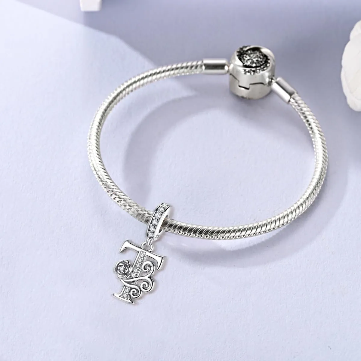 LNQOBU Ciondolo Lettera Rose in Argento Sterling 925 con Zirconia 5A Compatibile con Pandora e Bracciali Europei da Donna - immagine 2