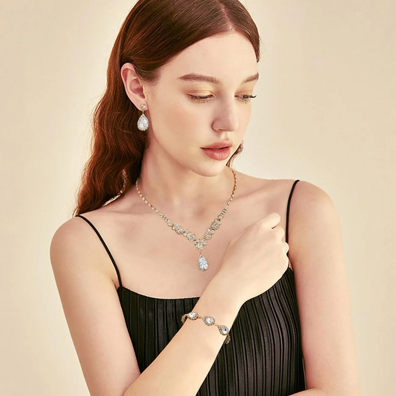 FDEETY Set di Gioielli da Sposa in Zircone con Collana, Orecchini e Braccialetto (Oro) - immagine 4