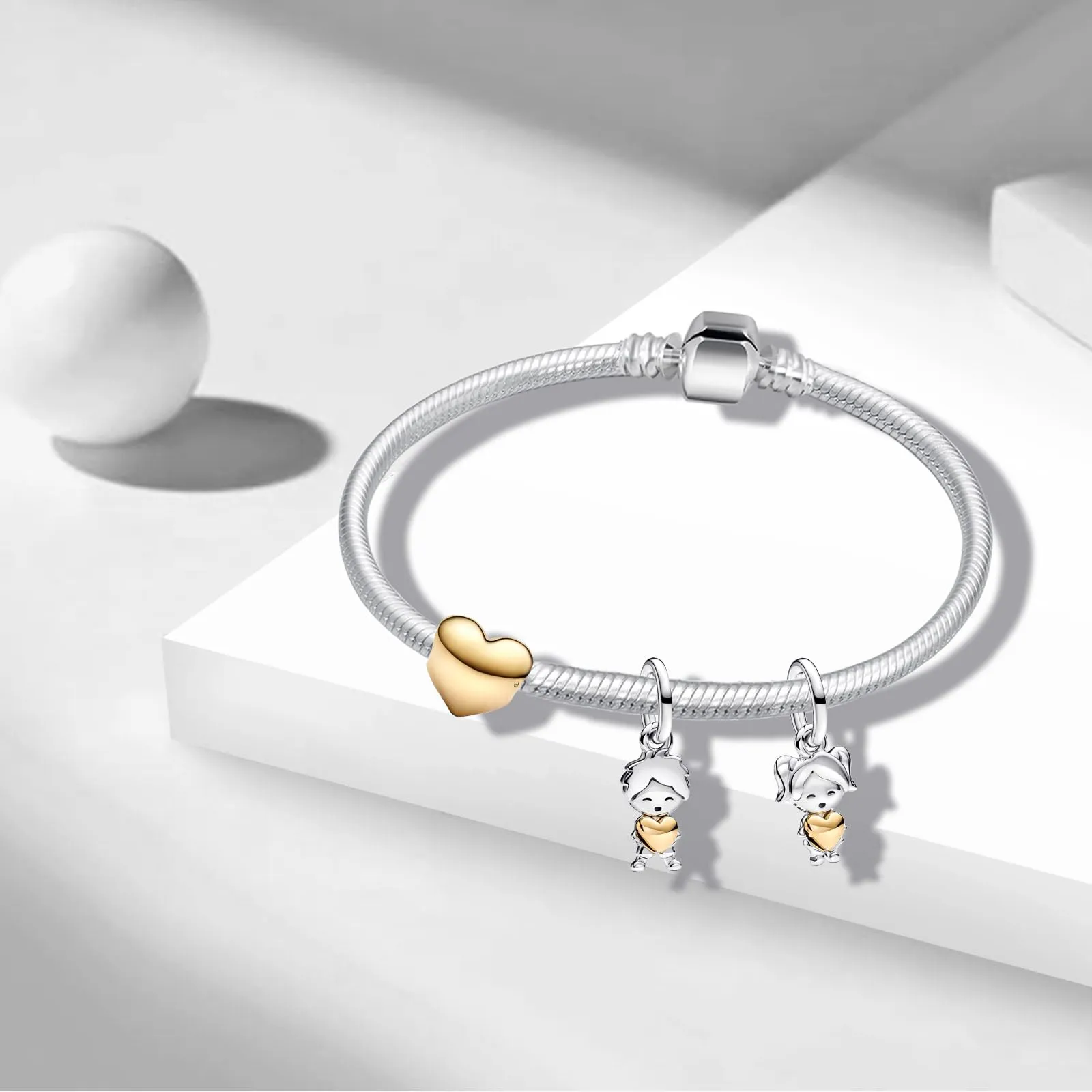 NUNUYAYA Charm Bead Ciondolo in Argento Sterling 925 Gold Love con Zirconia, Compatibile con Braccialetti e Collane Europei, Set di 3 Pezzi - immagine 3