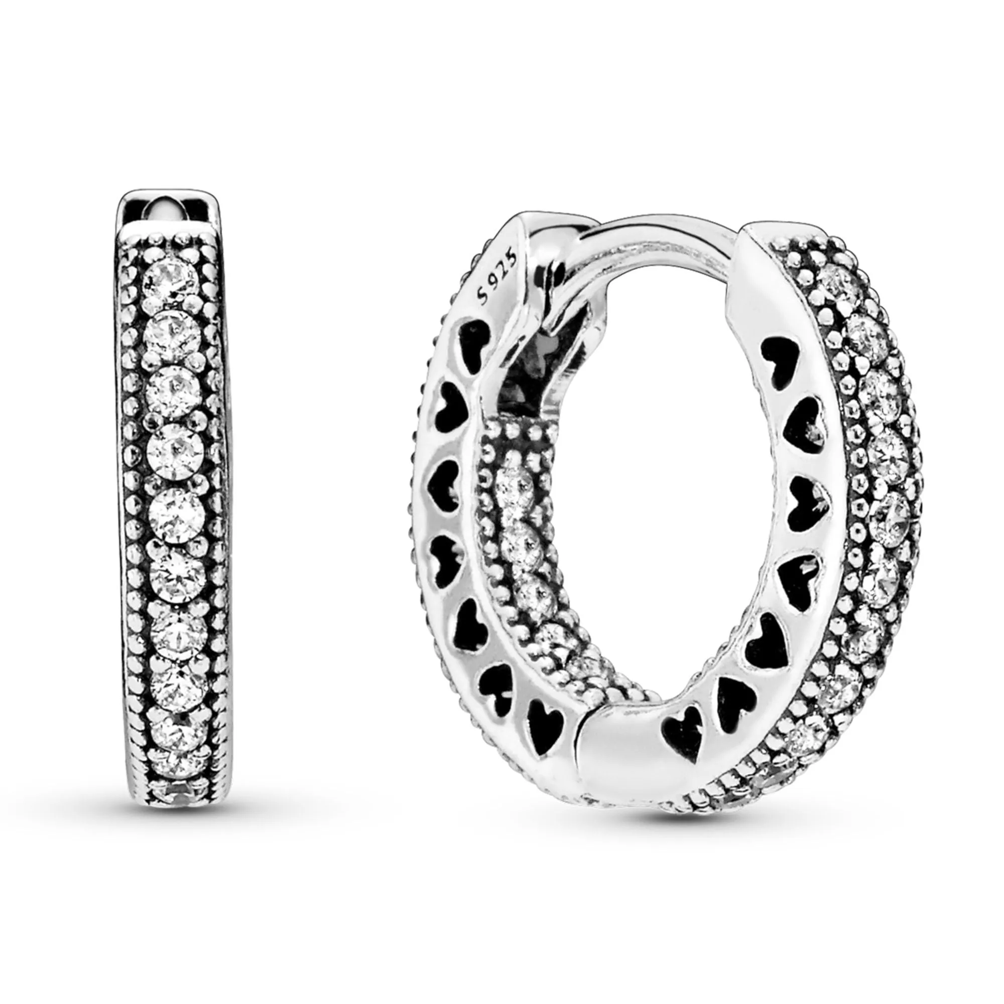 Pandora Signature Orecchini a cerchio con pavé con cuori in argento sterling - immagine 2
