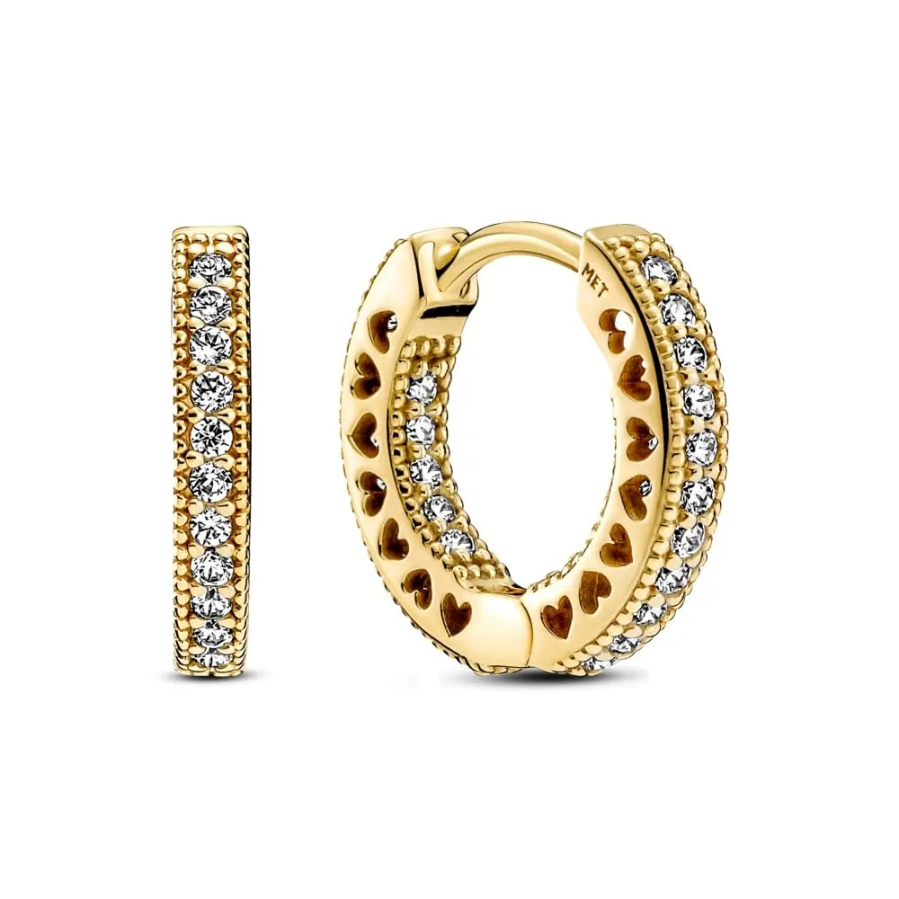 Pandora Signature Orecchini a cerchio con pavé con cuori placcati in oro 14k - immagine 2