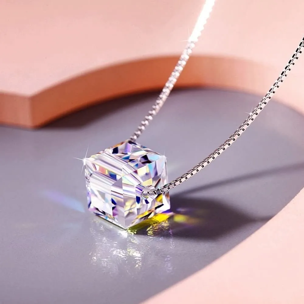 QKEPCY Set di Gioielli in Cristallo Austriaco con Collana, Orecchini e Bracciale per Donna - immagine 7