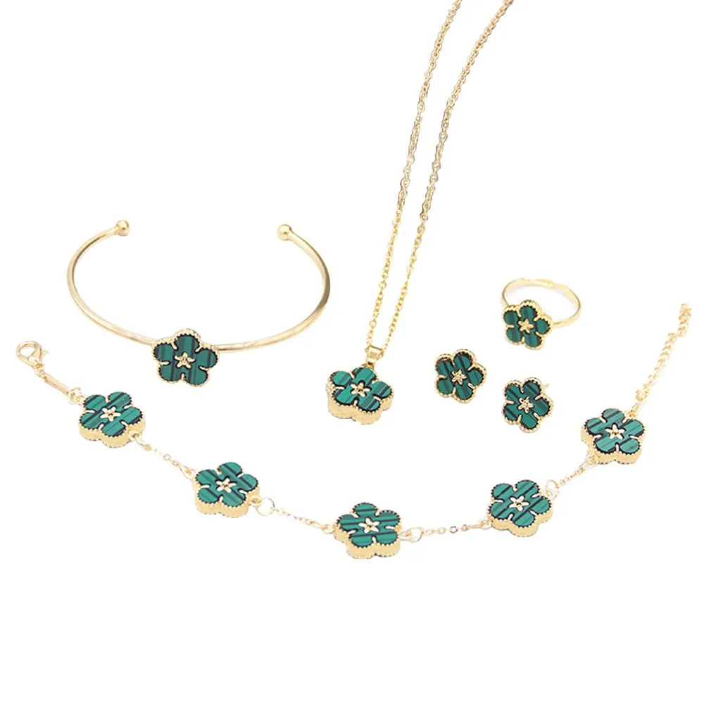 QKEPCY Set Gioielli Donna Fiore Margherita 5 Pezzi - Collana, Bracciale Rigido, Orecchini e Anello - immagine 1