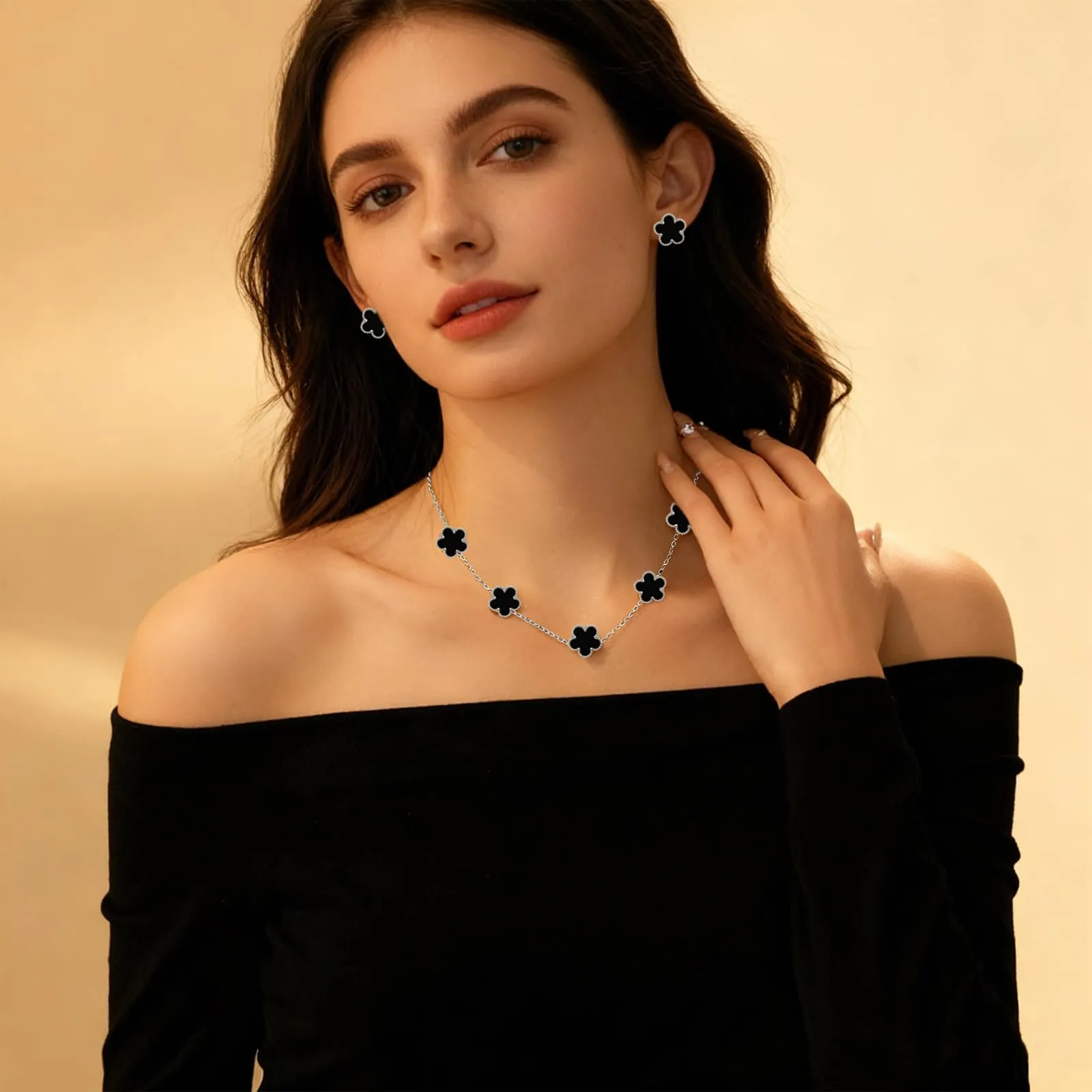 JYIXXZX Set di Gioielli Quadrifoglio da Donna in Acciaio Inossidabile Placcato Argento - Collana, Orecchini e Bracciale (B) - immagine 8