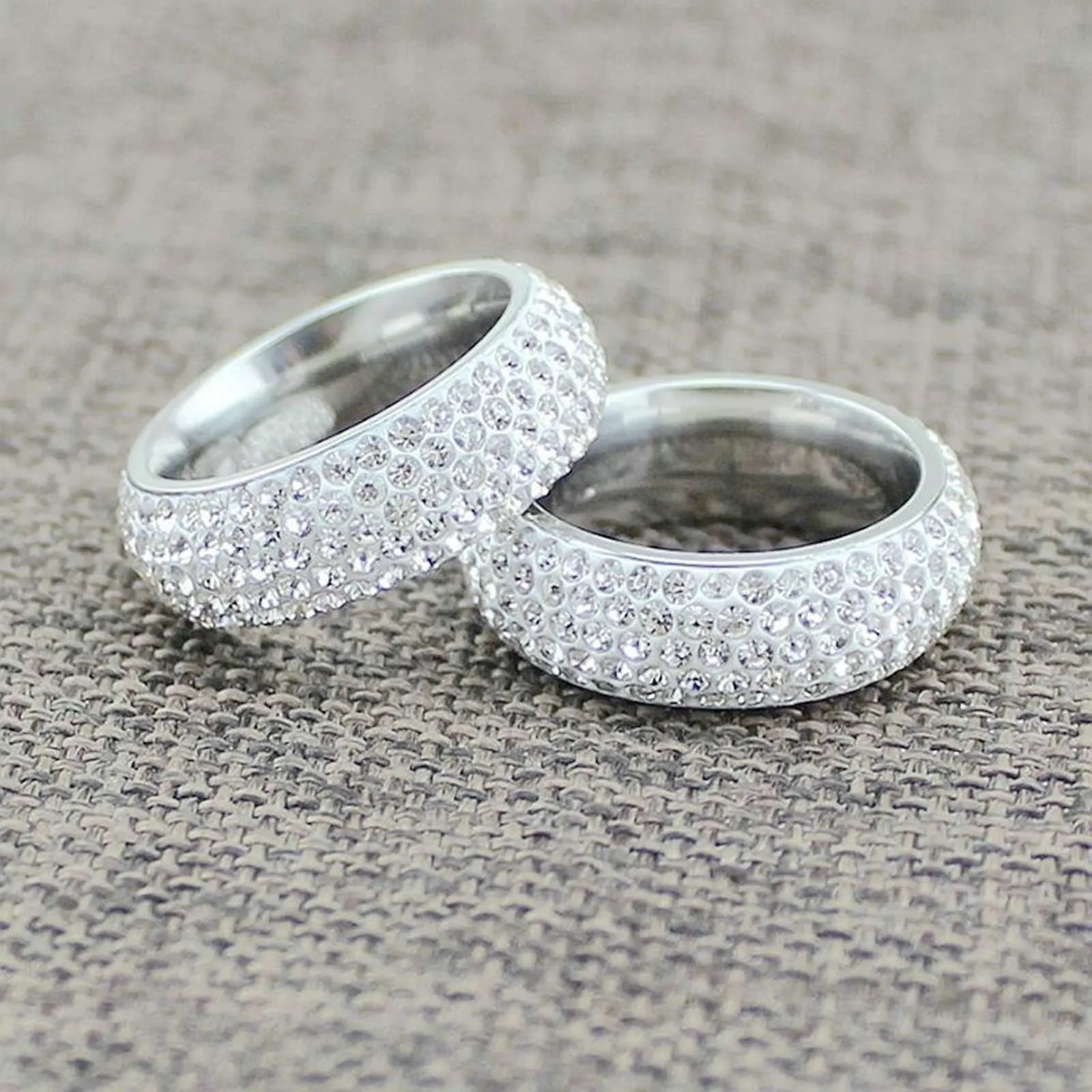 Ayoiow Anello Uomo in Acciaio Inossidabile 8mm con Zirconi Cubici, Argento - immagine 7