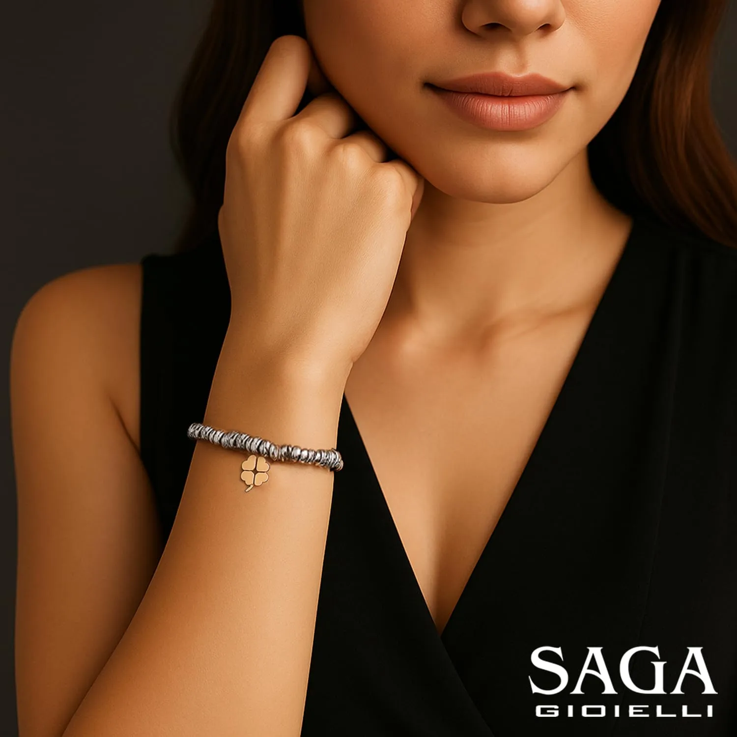 Saga Gioielli Bracciale Nodini Intrecciato Donna con Incisione Cuore e Quadrifoglio Portafortuna - immagine 3